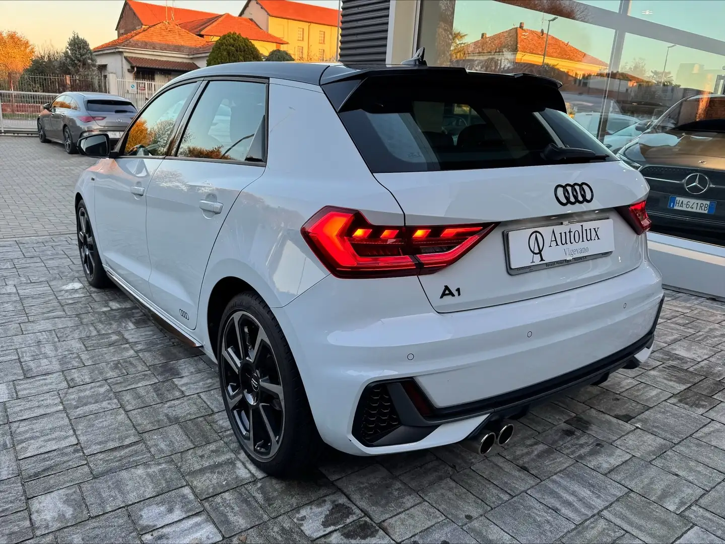 Audi A1 A1 II Sportback tfsi S Line Edition 110cv s-tronic Weiß - 2