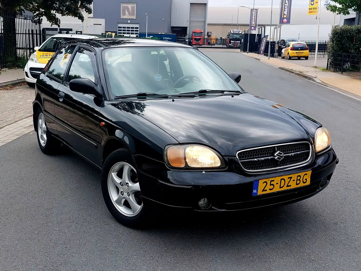 Suzuki Baleno Baleno 1.6 Sport Negru - 1