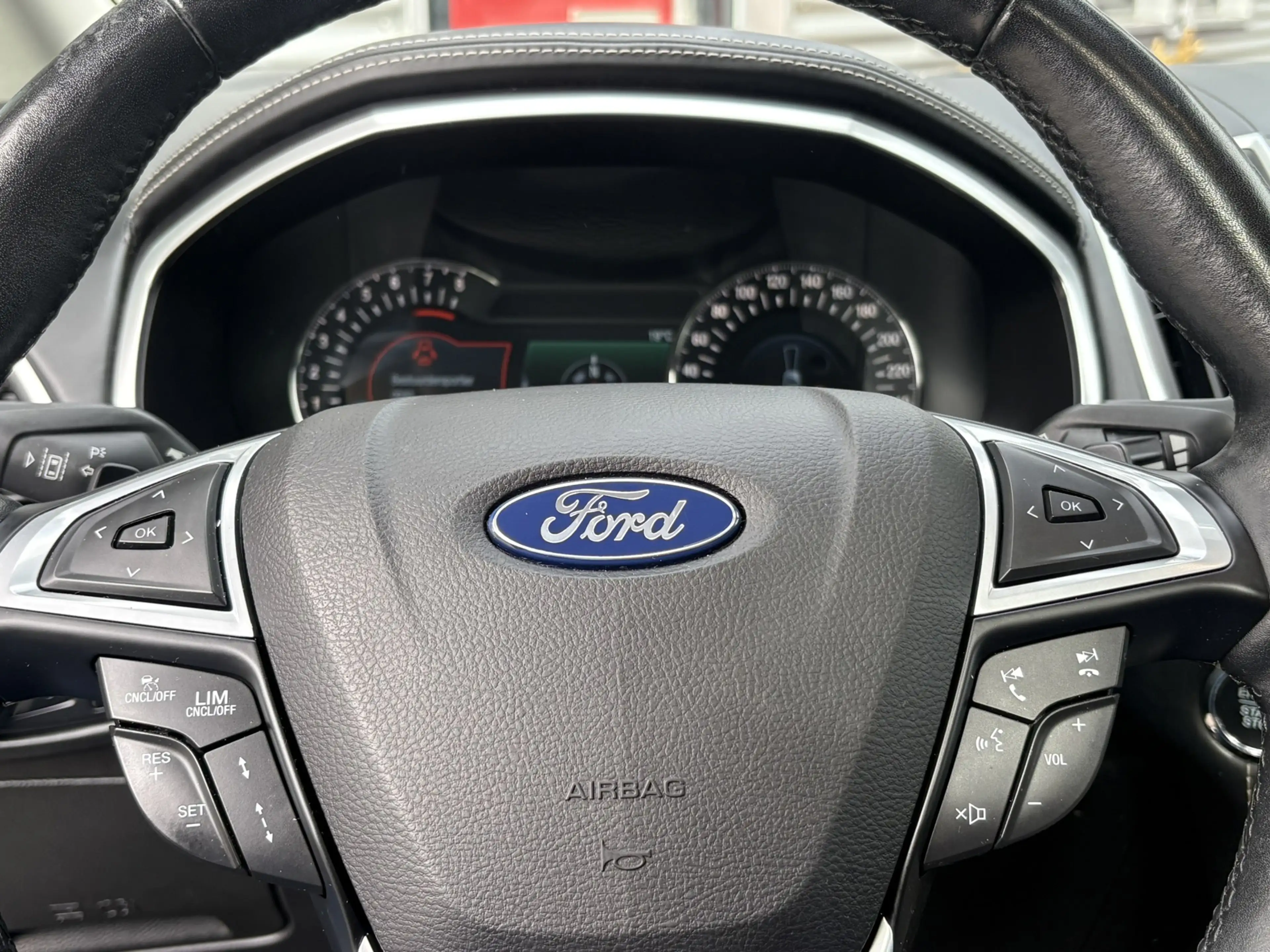 Ford S-Max 2.0 Vignale 7 PERSOONS-AUTOMAAT-VOLLEDER-STOEL VER — photo 24