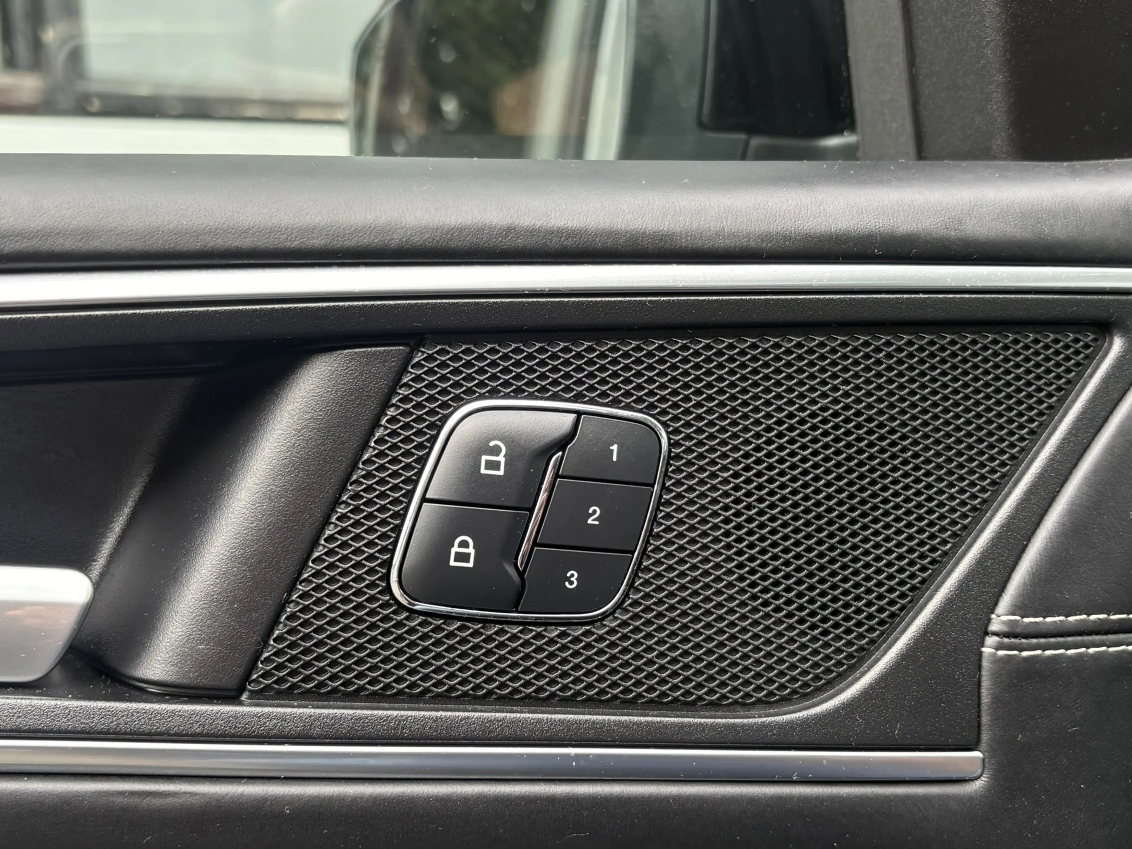 Ford S-Max 2.0 Vignale 7 PERSOONS-AUTOMAAT-VOLLEDER-STOEL VER — photo 21