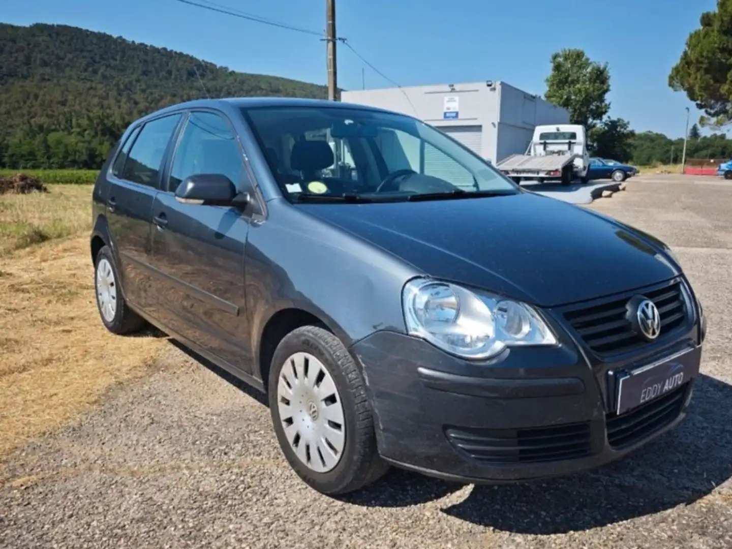 Volkswagen Polo 1.2i Gris - 2