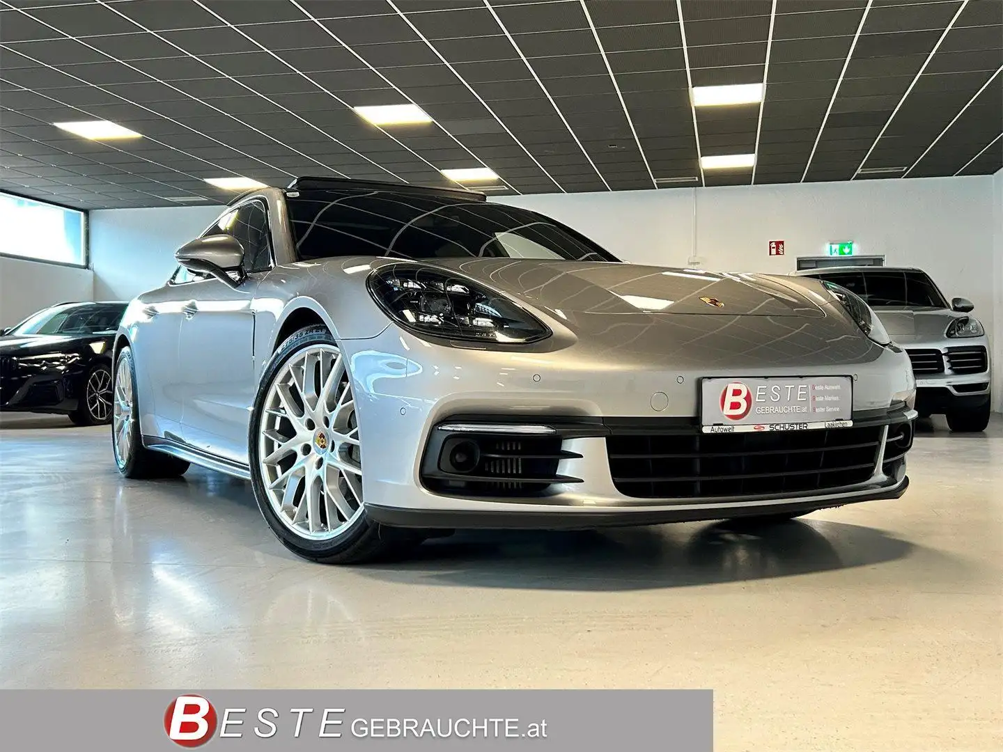 Porsche Panamera 4S Aut. *SportChrono*Sport AGA*BOSE*Pano* Silber - 2