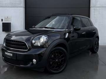 Mini Countryman 1.6i - Panorama - Full Black