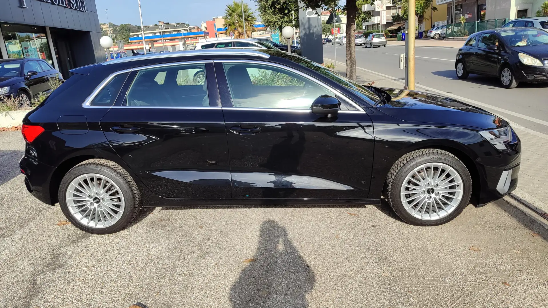 Audi A3 Sportback Business s-tronic "NAVI"LED"PORTELLONE Noir - 2