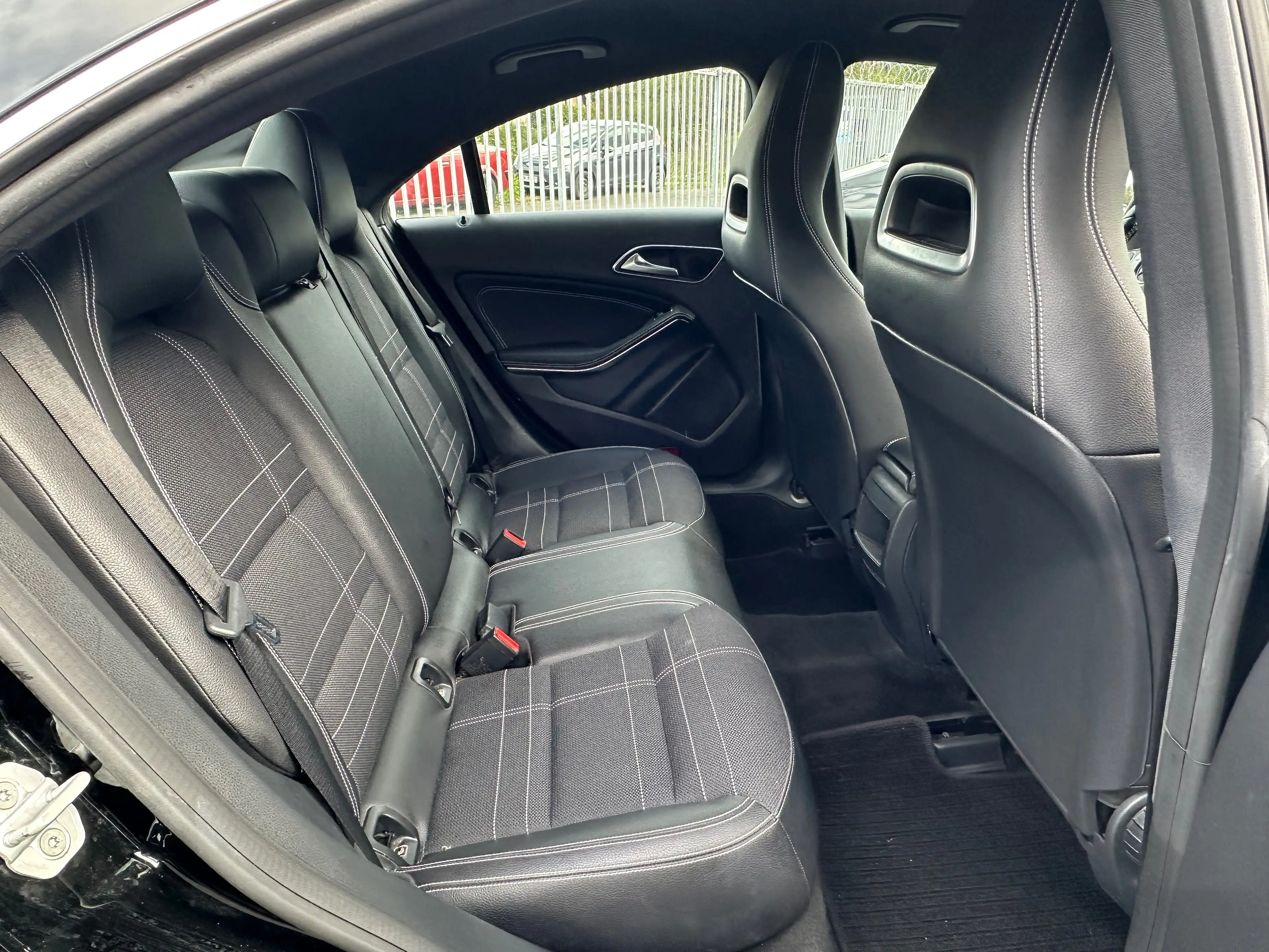 Mercedes-Benz CLA 180 CLA 180 (117.342) — photo 12