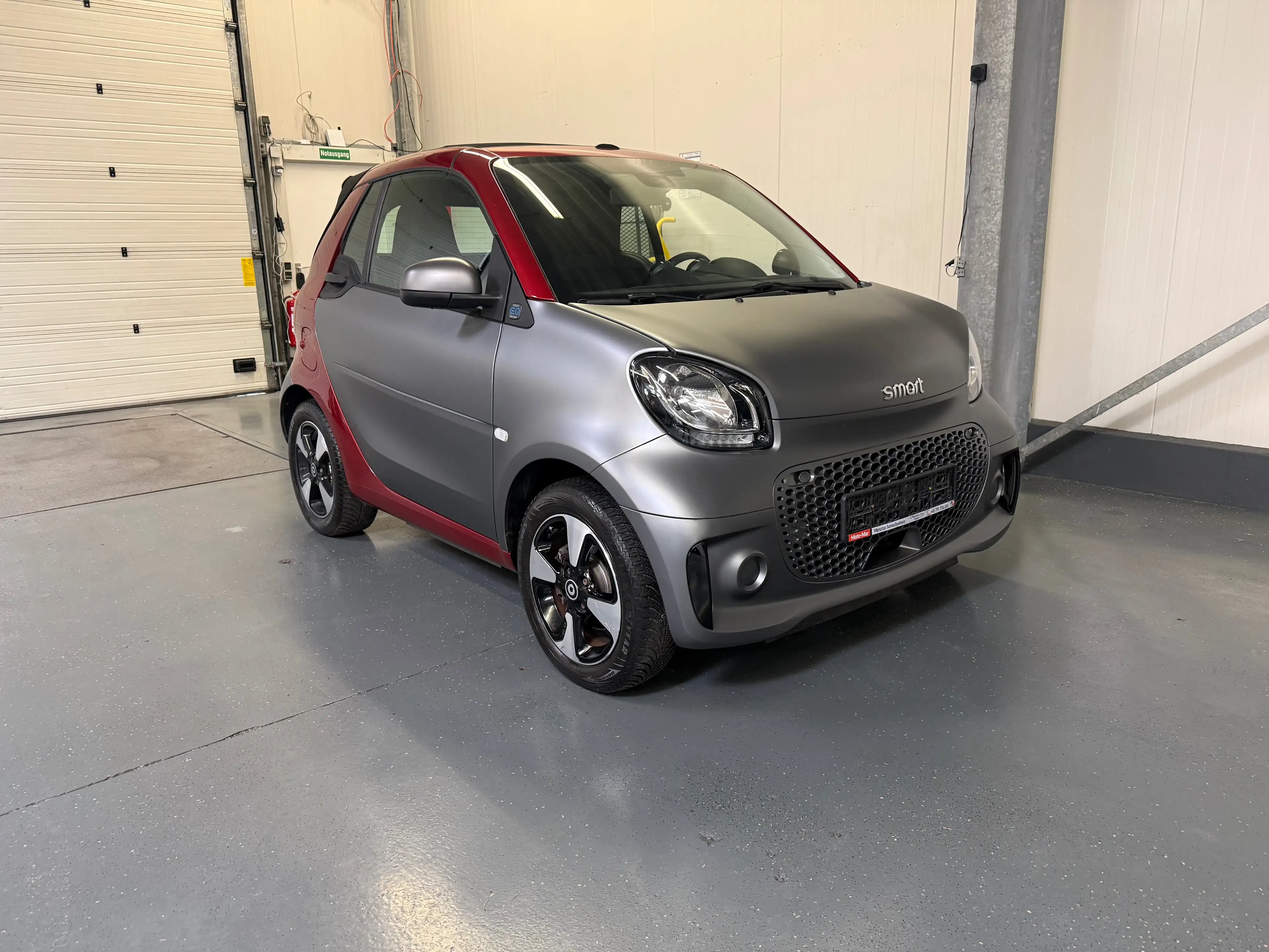 smart forTwo smart fortwo cabrio EQ prime
