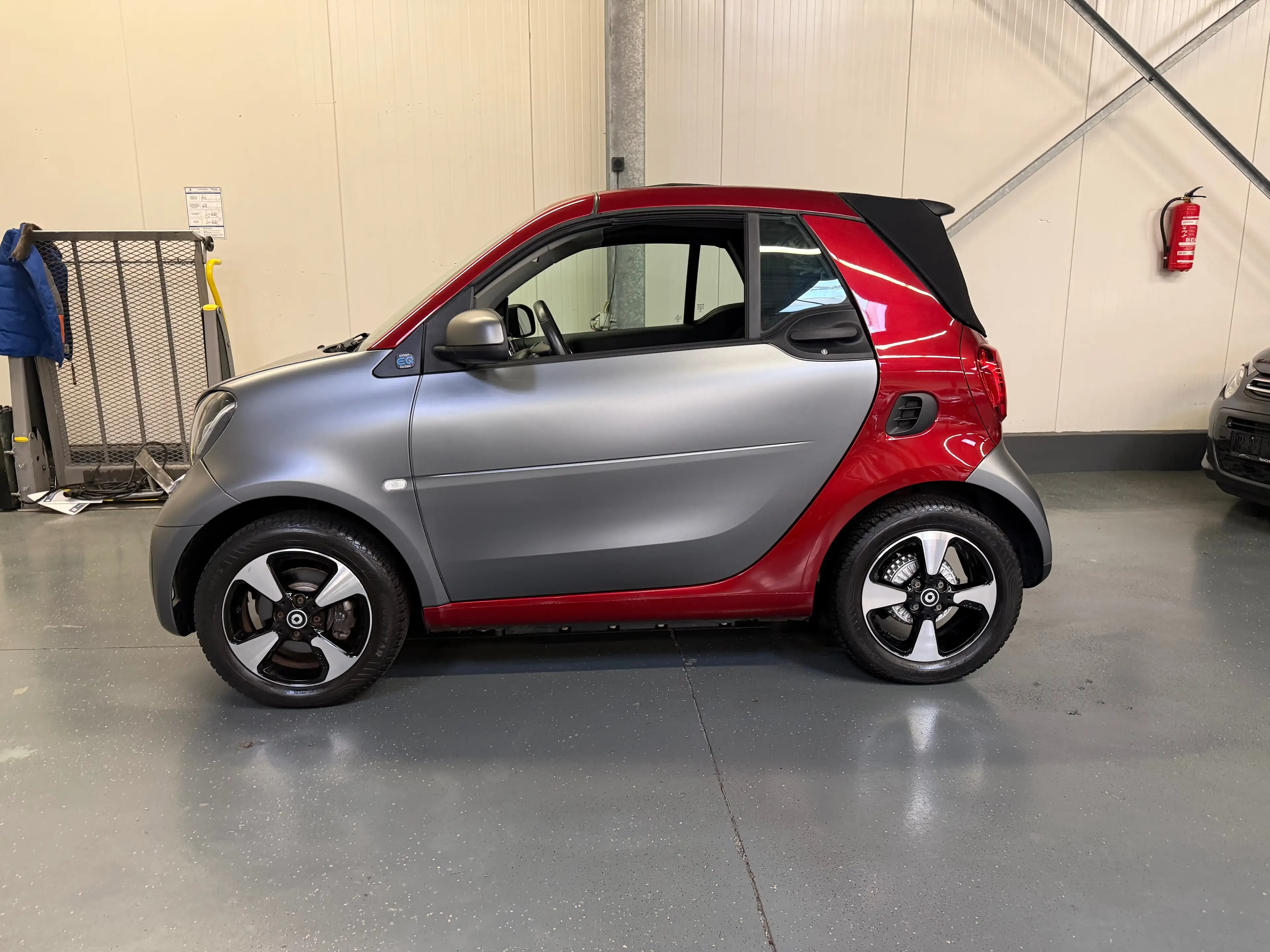 smart forTwo smart fortwo cabrio EQ prime — photo 5