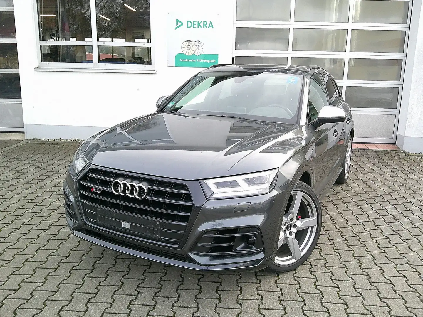 Audi SQ5 3.0 TFSI quattro PANO/AHK/STANDHZG. Grau - 1