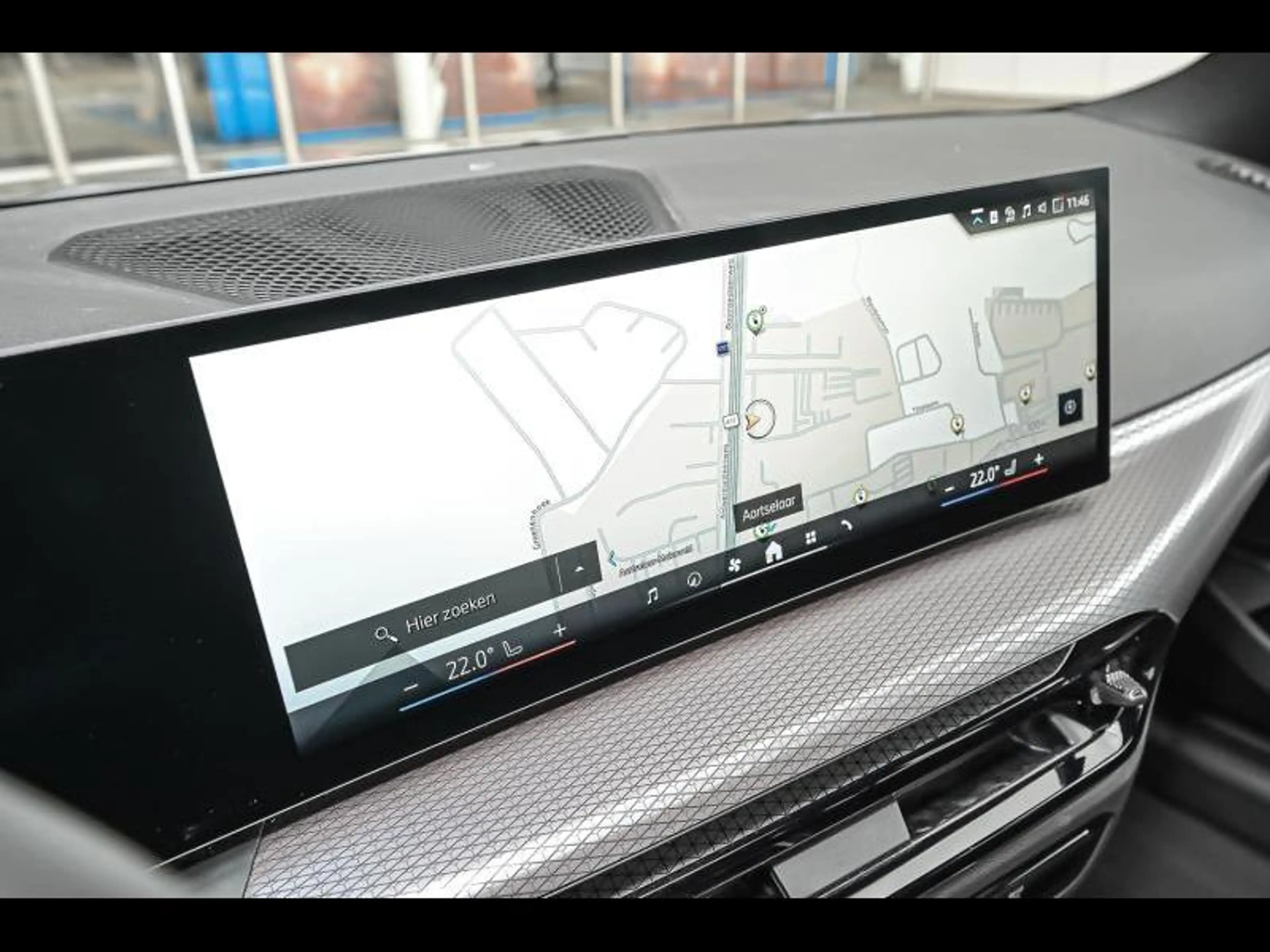 BMW 330 M Sportpakket Gratis winterset — photo 11