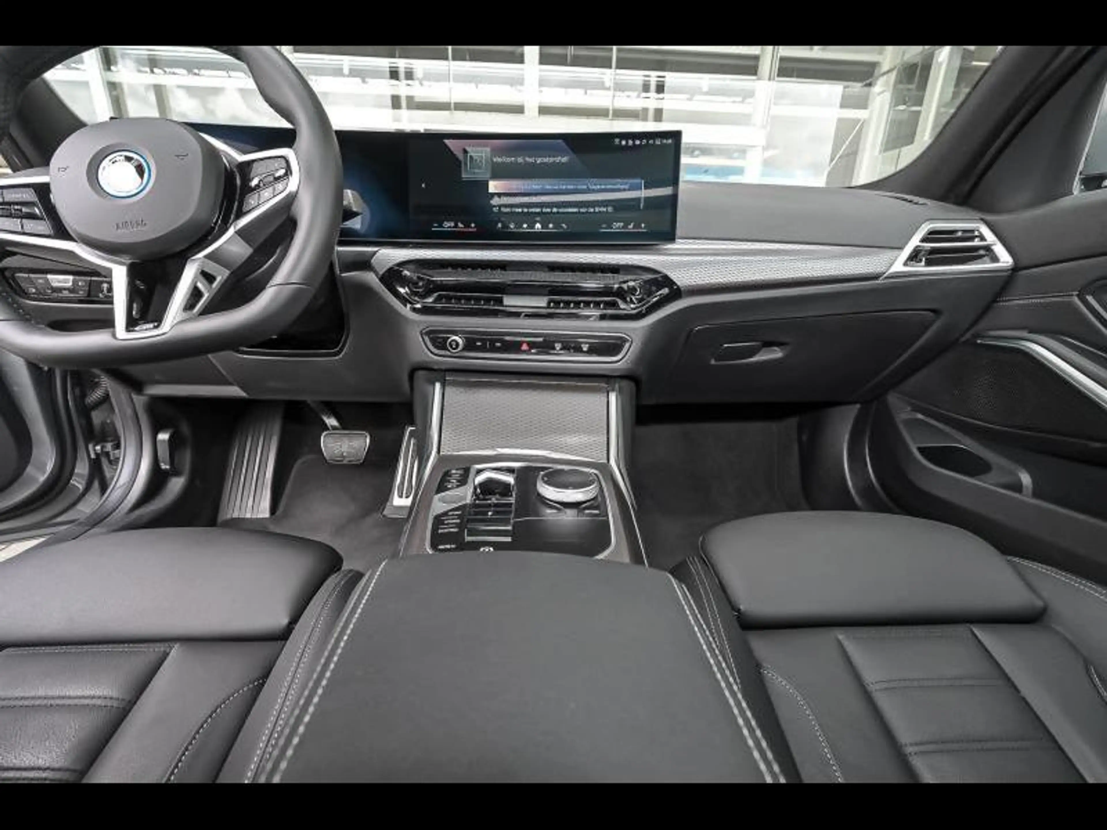 BMW 330 M Sportpakket Gratis winterset — photo 6