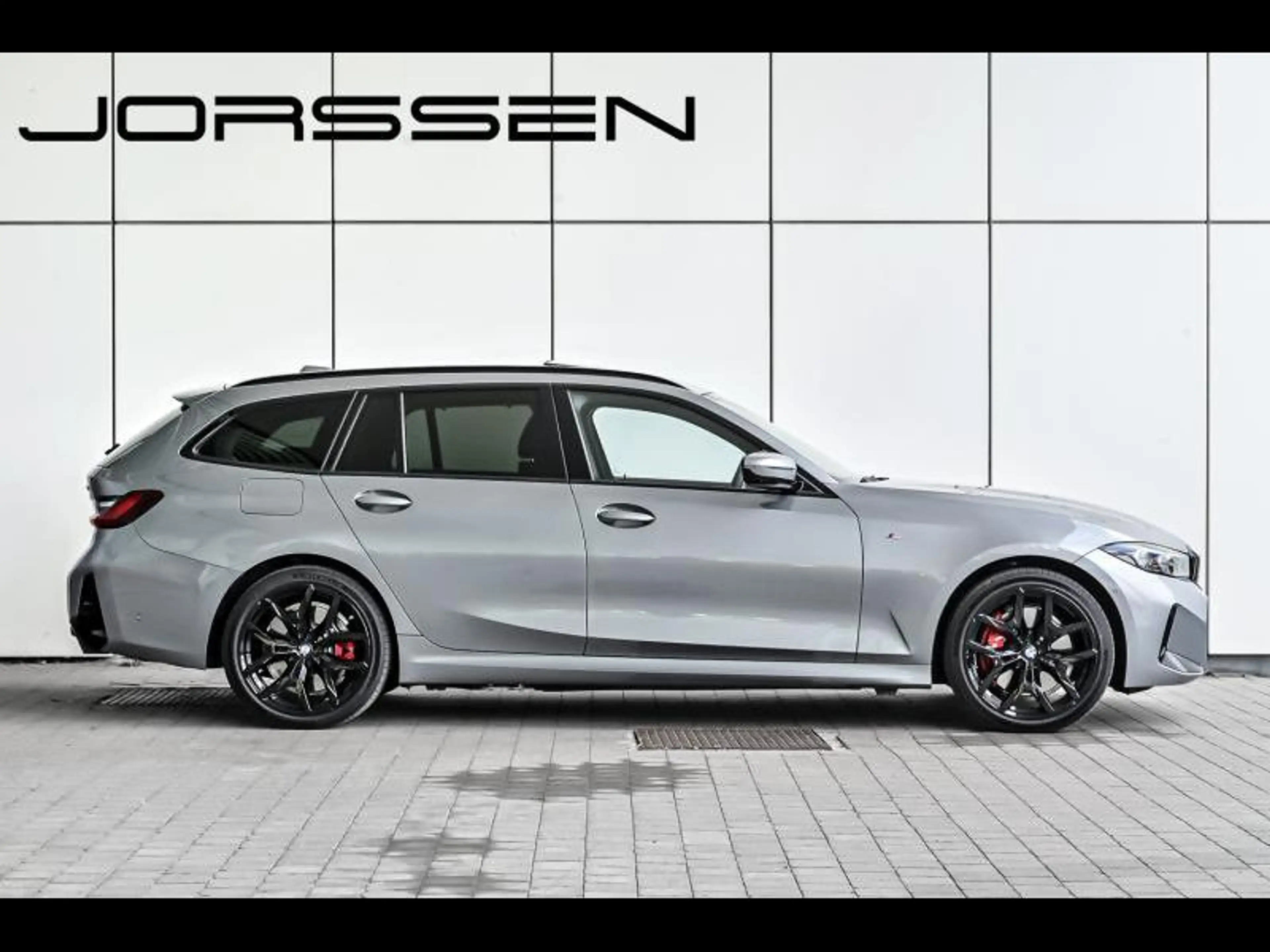 BMW 330 M Sportpakket Gratis winterset — photo 3