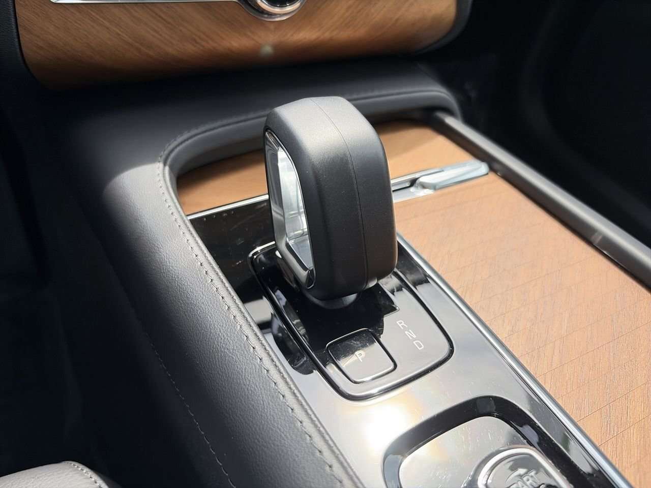 2023 Volvo XC90 Local One-Owner | Accident-Free | MHEV | CarPlay / thumb 28