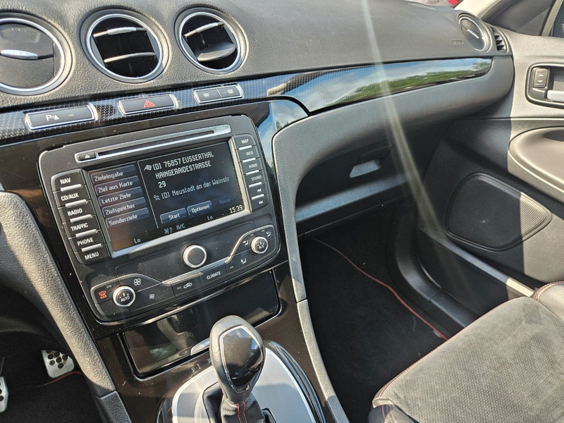 Ford S-Max S-MAX Titanium S — photo 15