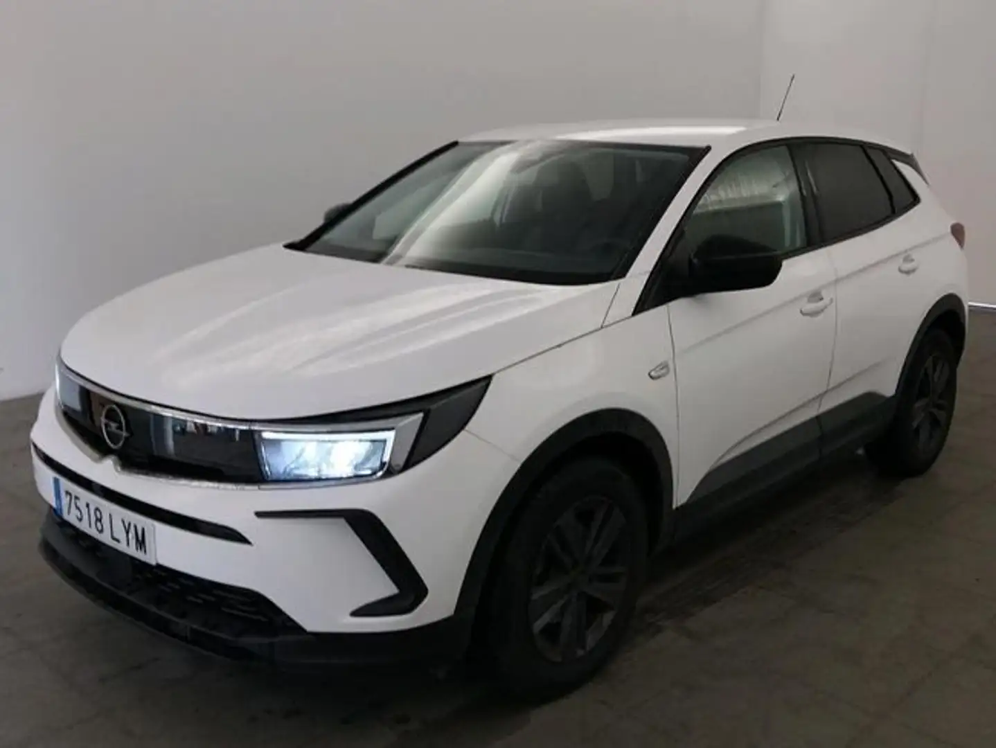 Opel Grandland 1.5CDTi S&S Business Edition Aut. 130 Weiß - 2