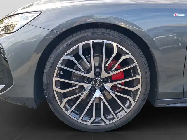 Audi A6 view 7