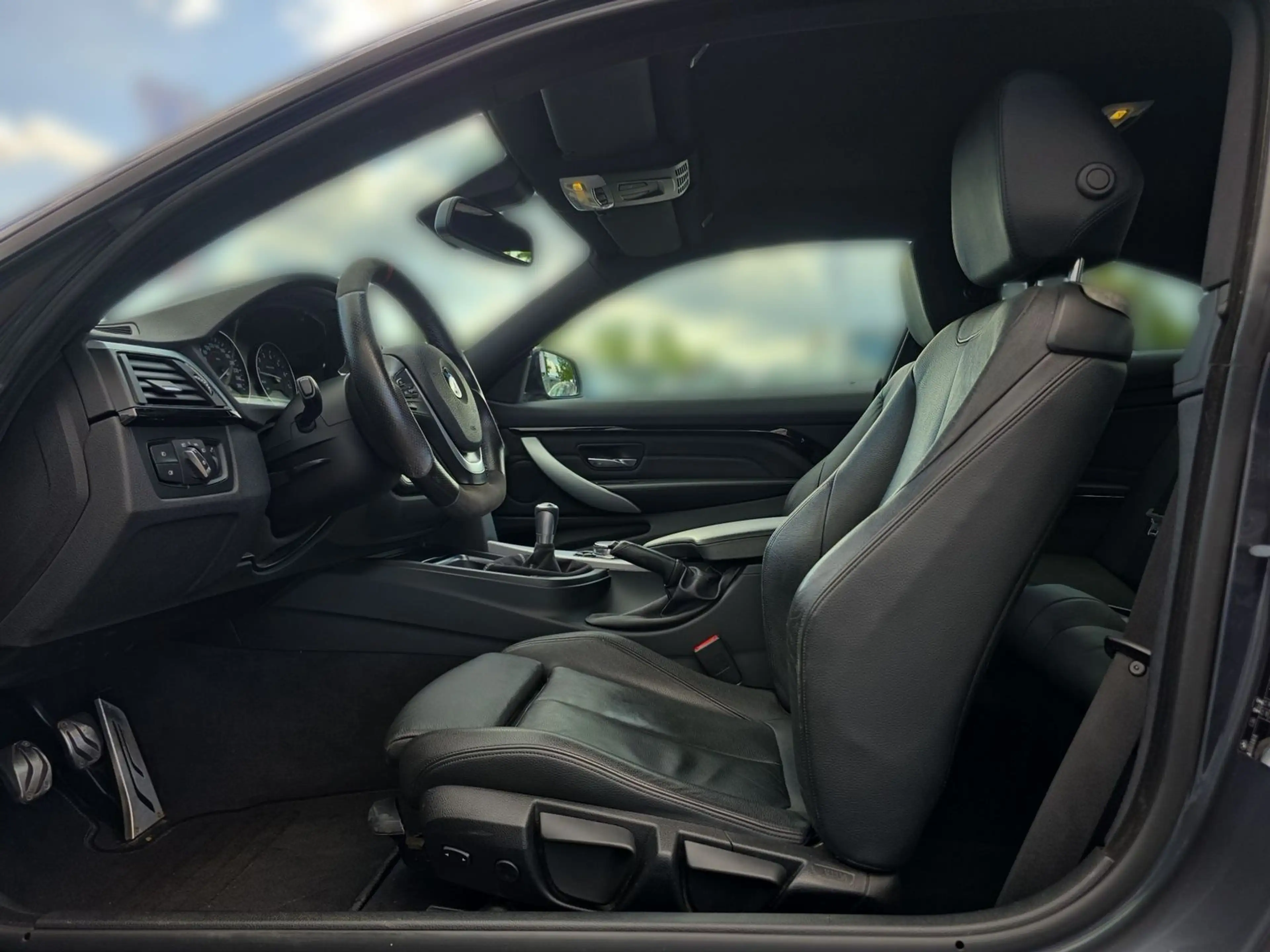 BMW 420 i Coupe Bi-Xenon Navi PDC Bluetooth Tempomat — photo 10