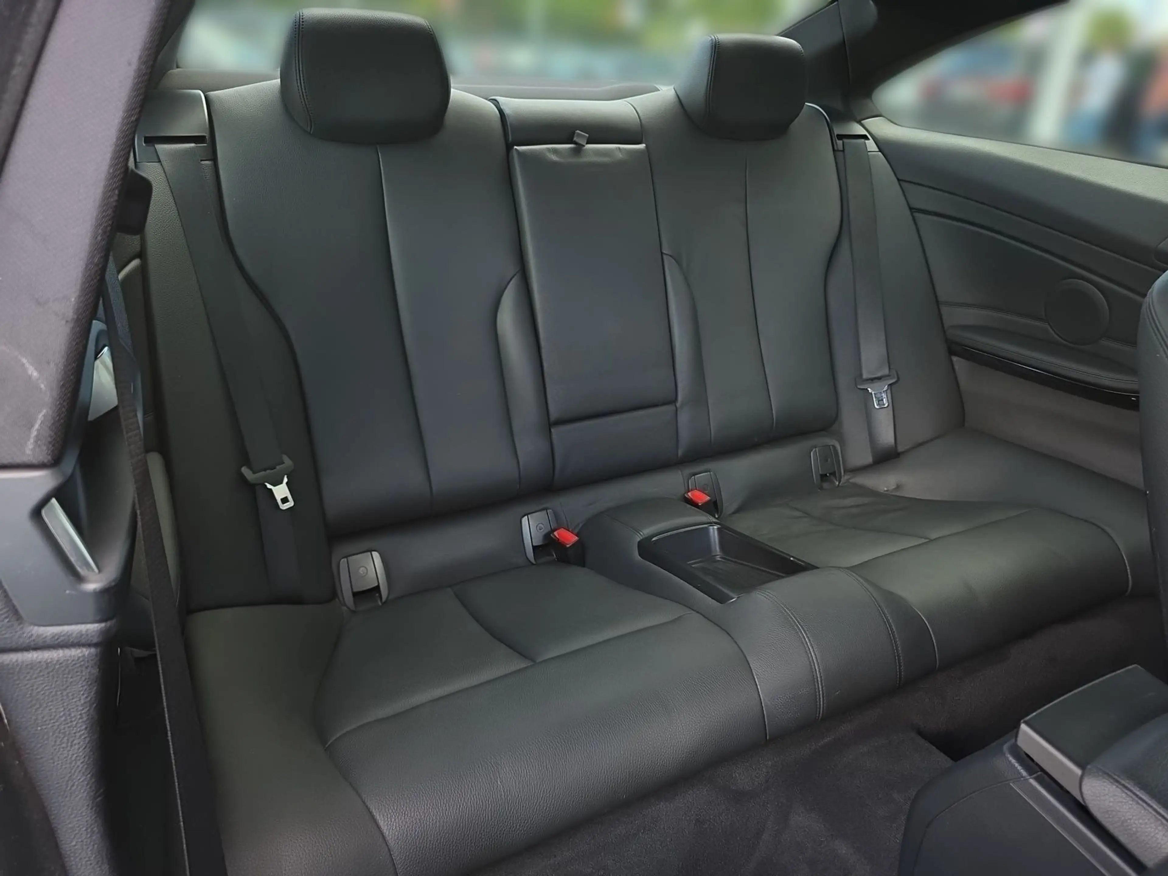 BMW 420 i Coupe Bi-Xenon Navi PDC Bluetooth Tempomat — photo 13