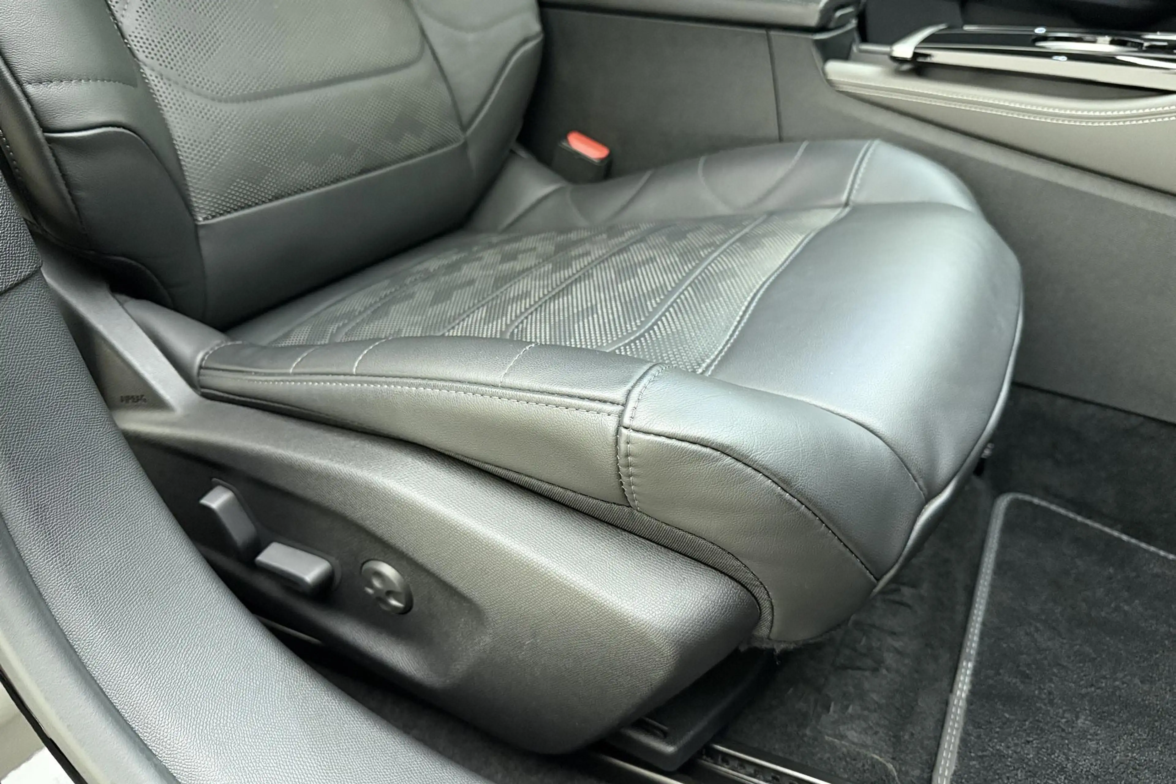 Citroen C5 X 1.6 Plug-in Hybrid 225 Shine Automaat | Navigatie — photo 13