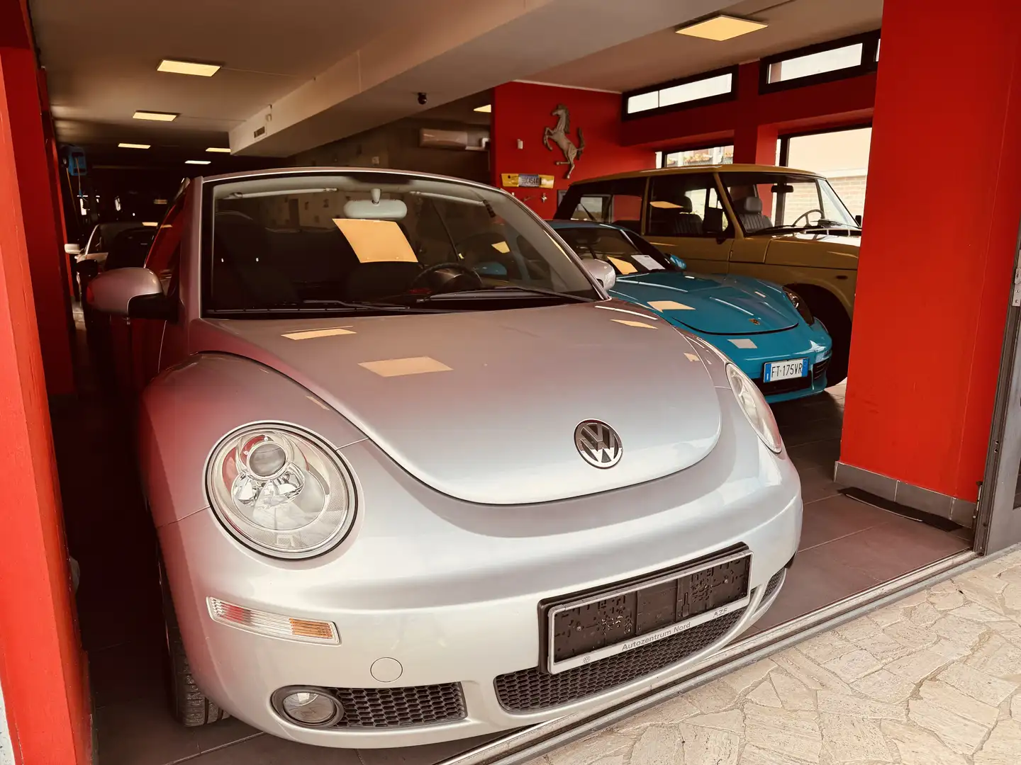 Volkswagen New Beetle Cabrio 1.4 FL NEOPATENTATI - 2