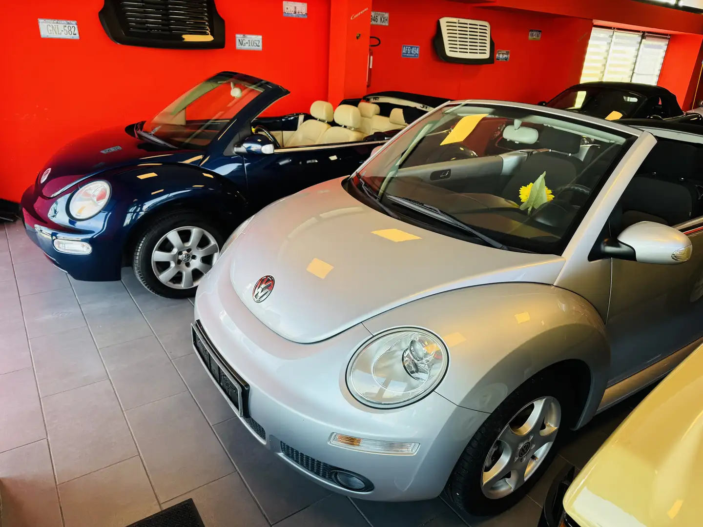 Volkswagen New Beetle 1.4 Benzina Neopatentati Silber - 1