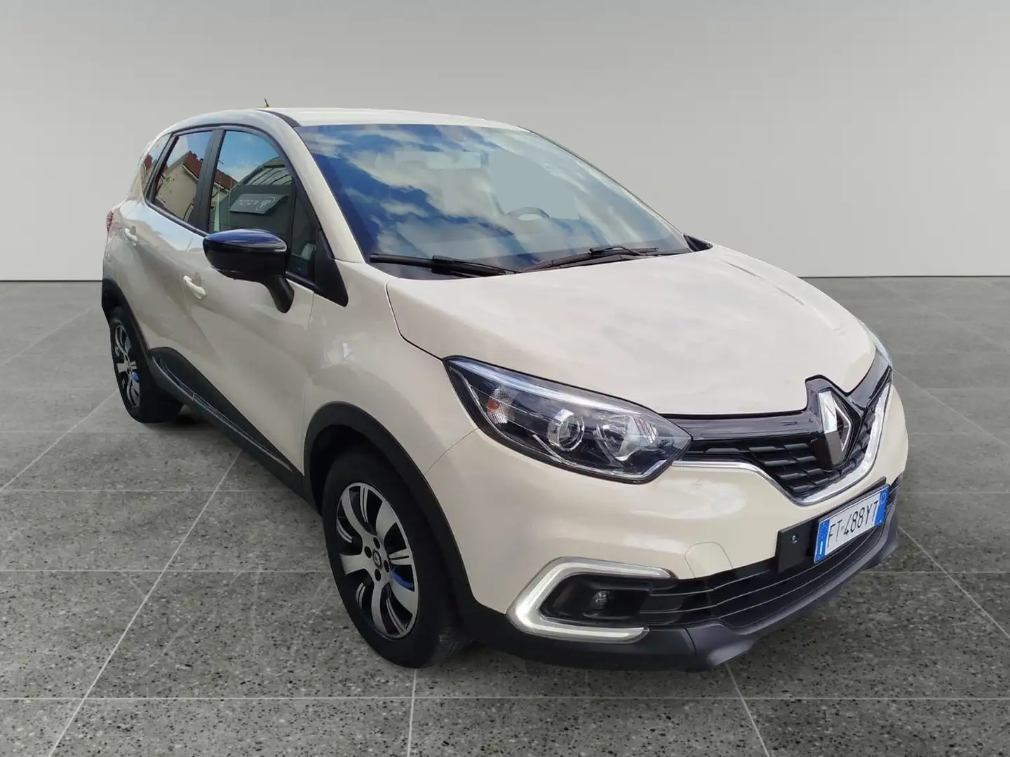 Renault Captur dCi 8V 90 CV EDC Sport Edition Бежевий - 1