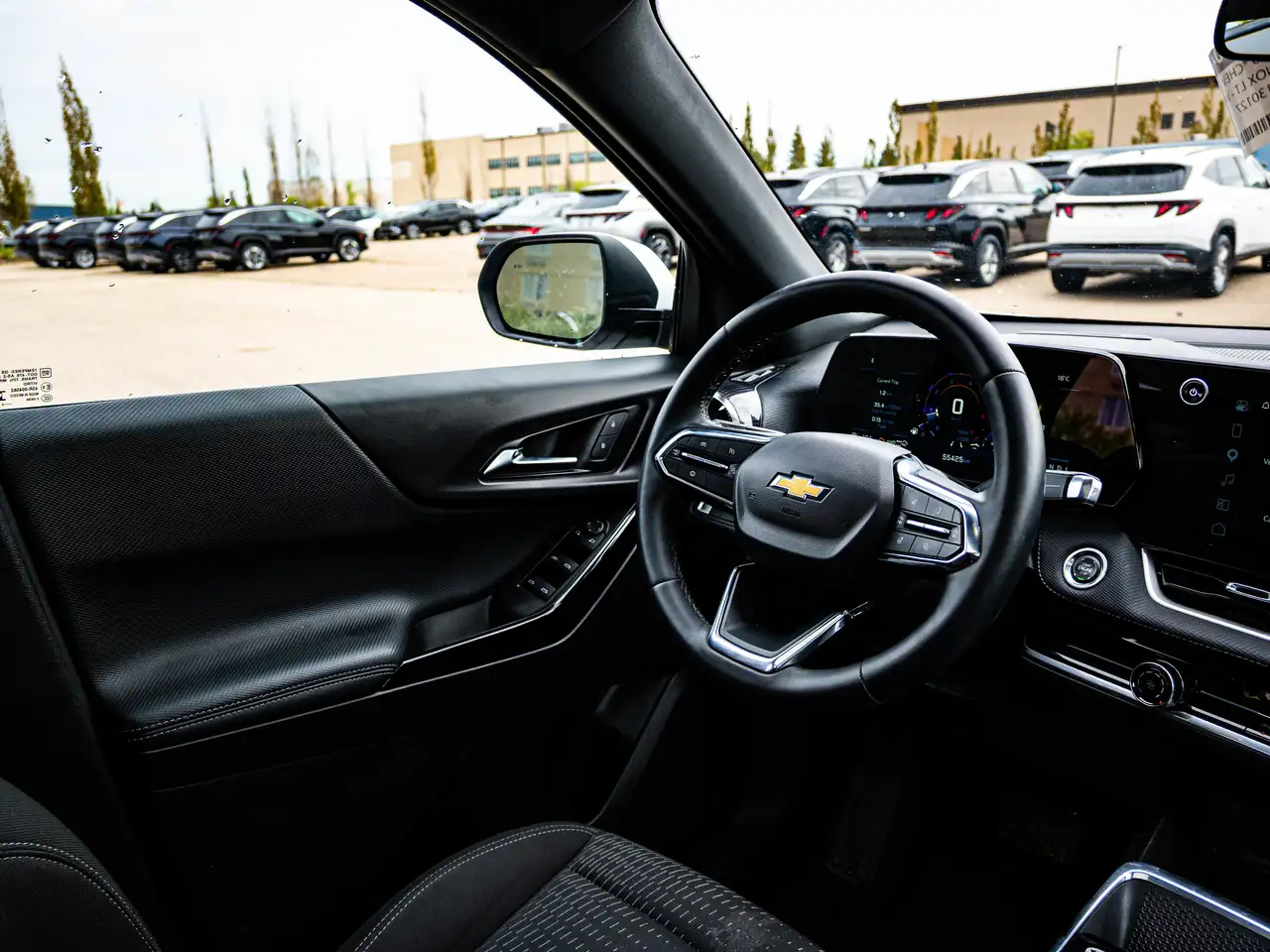 Chevrolet Equinox снимка Chevrolet Equinox