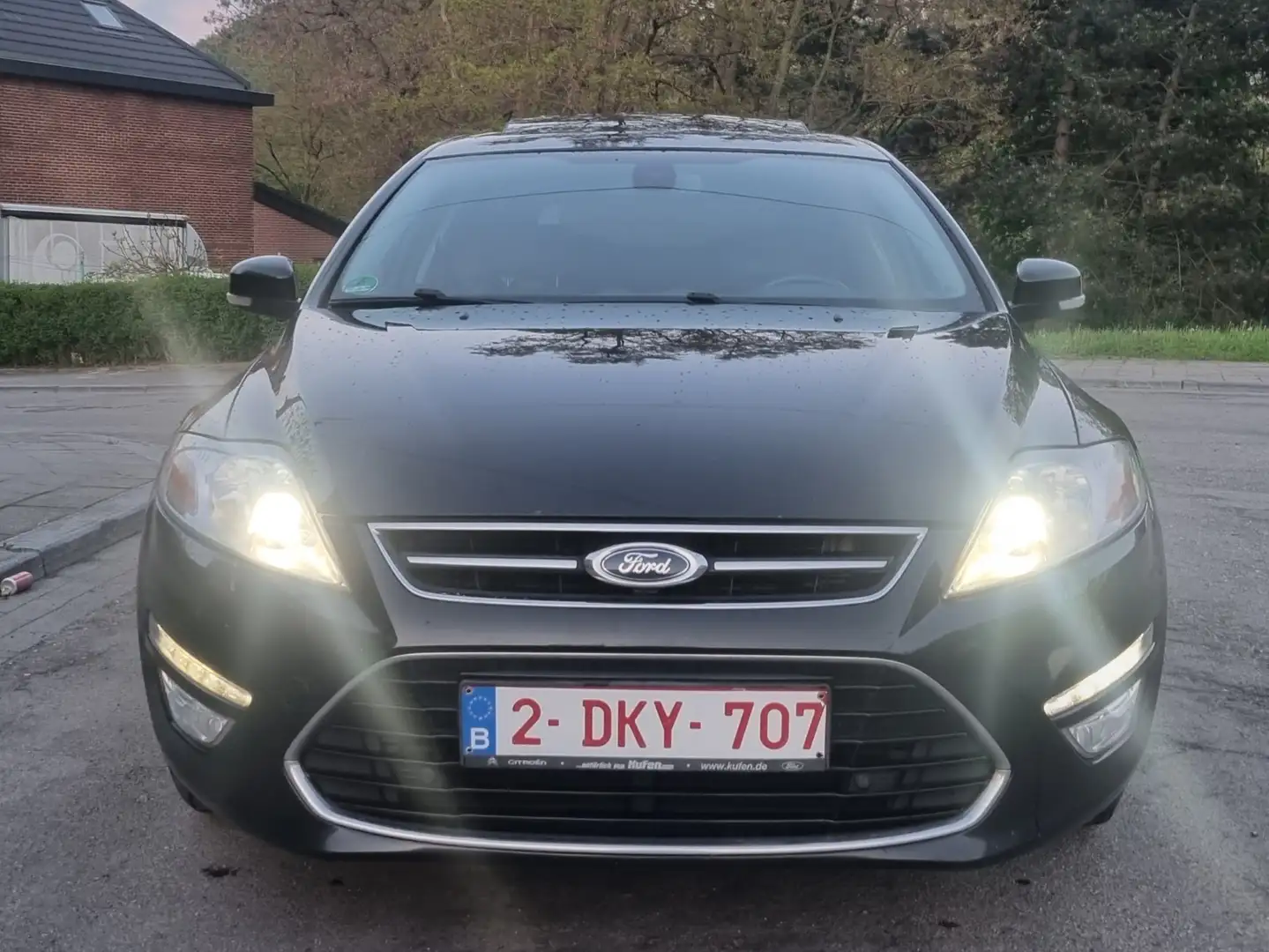 Ford Mondeo 2.0 TDCi Champions Edition Noir - 1