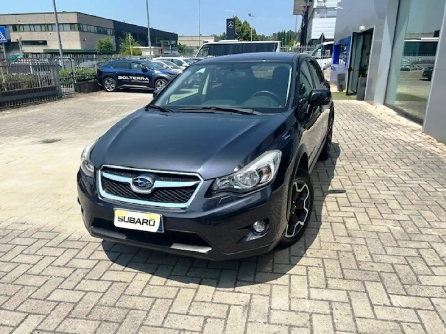 Subaru XV 2.0D Unlimited Gris - 1