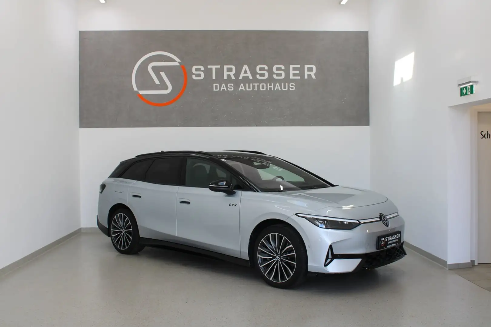 Volkswagen ID.7 Tourer GTX 4MOTION 250 kW Business Silber - 1