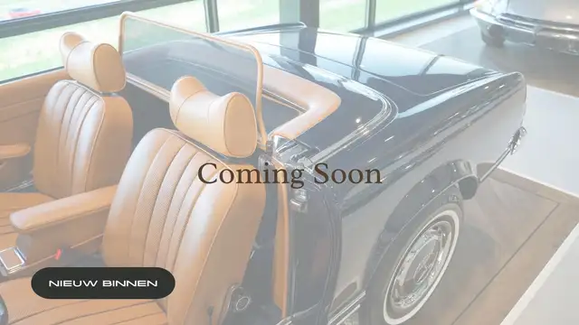 Lamborghini Countach 5000 QV | 25.000 km | Red / Champagne