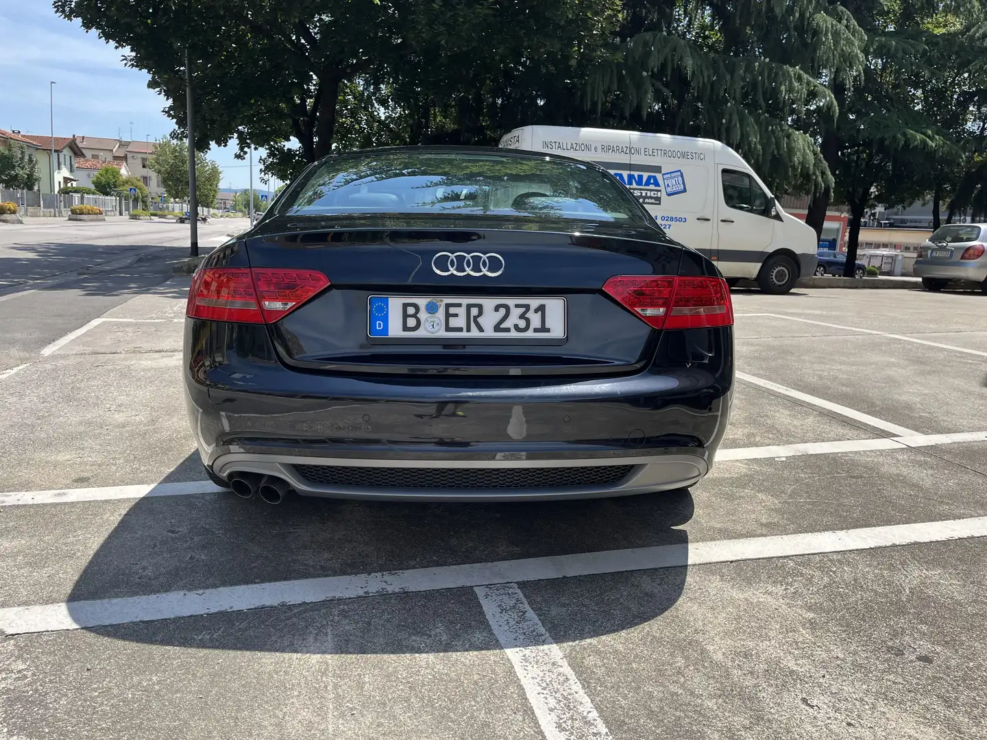 Audi A5 A5 Coupe 2.0 tdi S-Line - cambio manuale Nero - 2