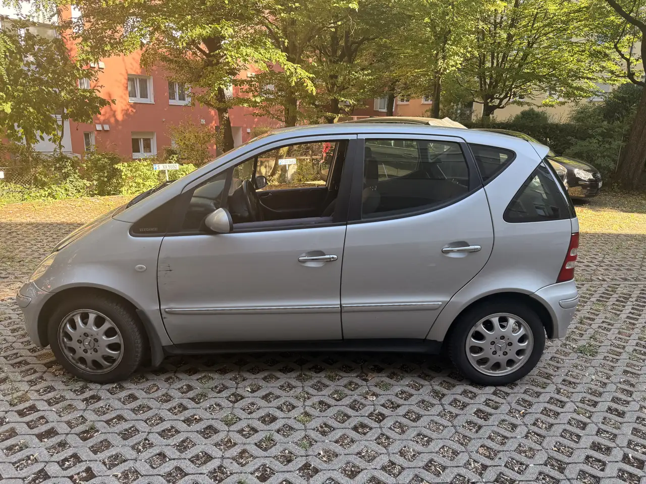 Mercedes-Benz A 140 Classic, foto 1