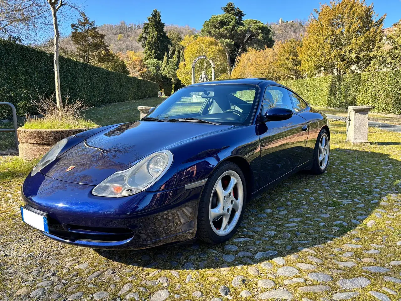 Porsche 996 CARRERA COUPE' 3.4 4 300CV NAVY TETTO T. ORO!!, foto 2