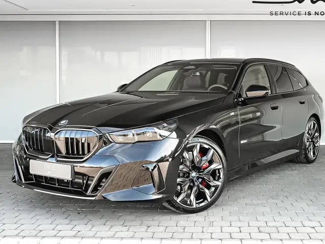 BMW i5 xDrive40 Touring M Sport Pack Pro - DEMO