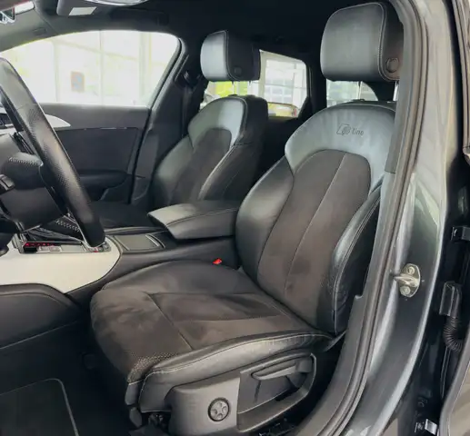 Audi A6 Avant view 12