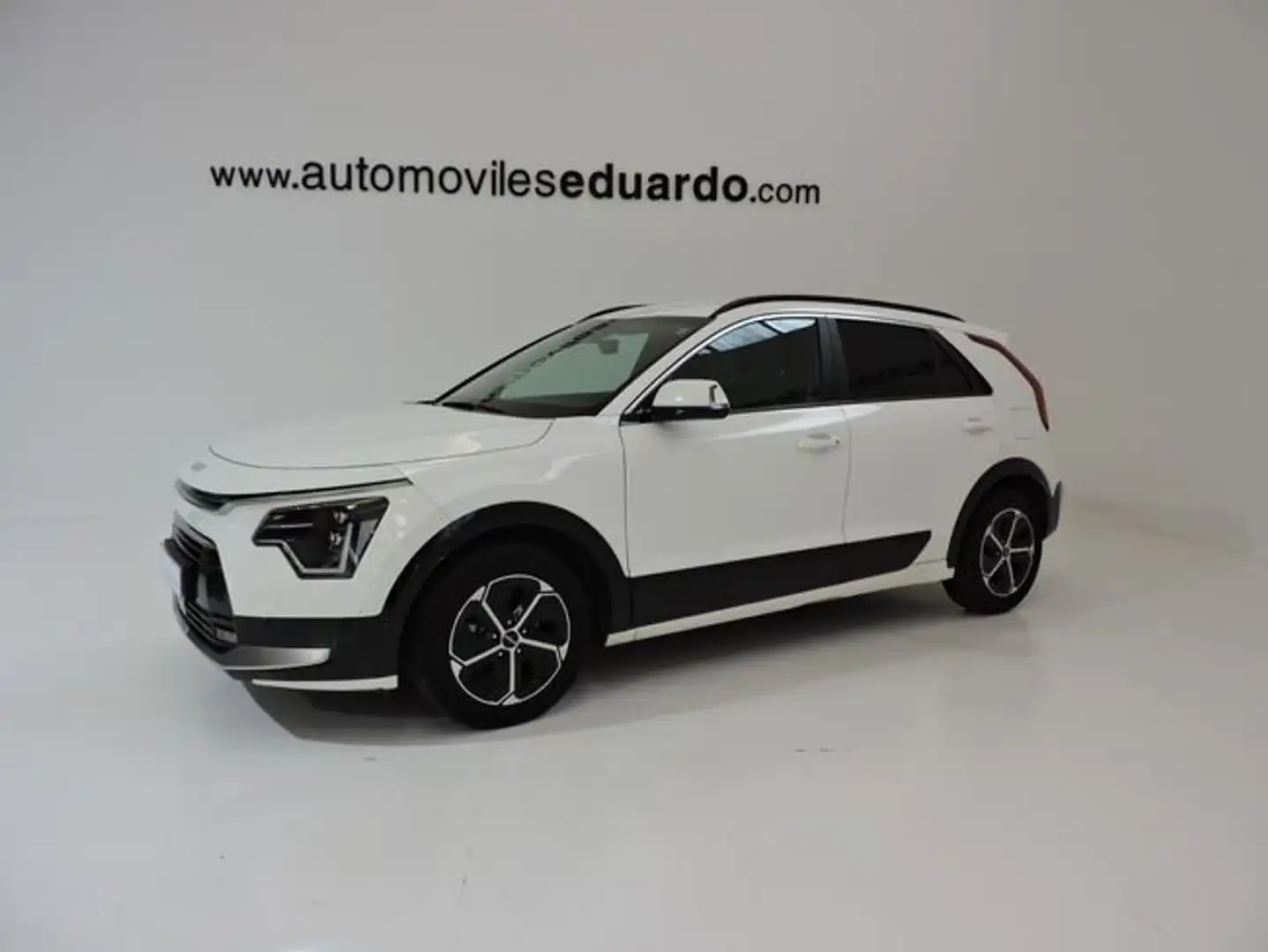 Kia Niro 1.6 HEV Drive 141 Blanco - 1