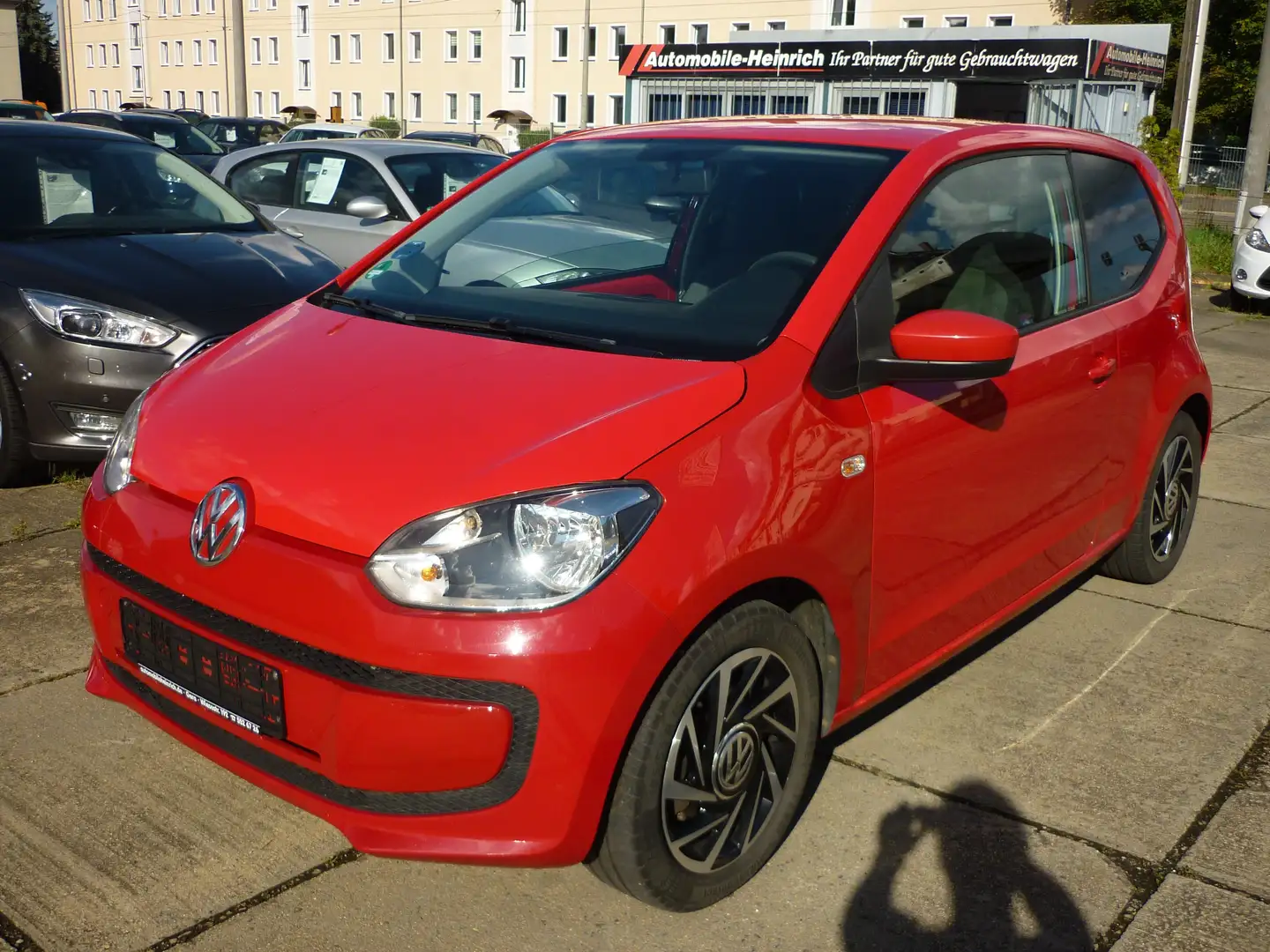 Volkswagen up! move up! BMT tadelloser Zustand...! Rot - 1