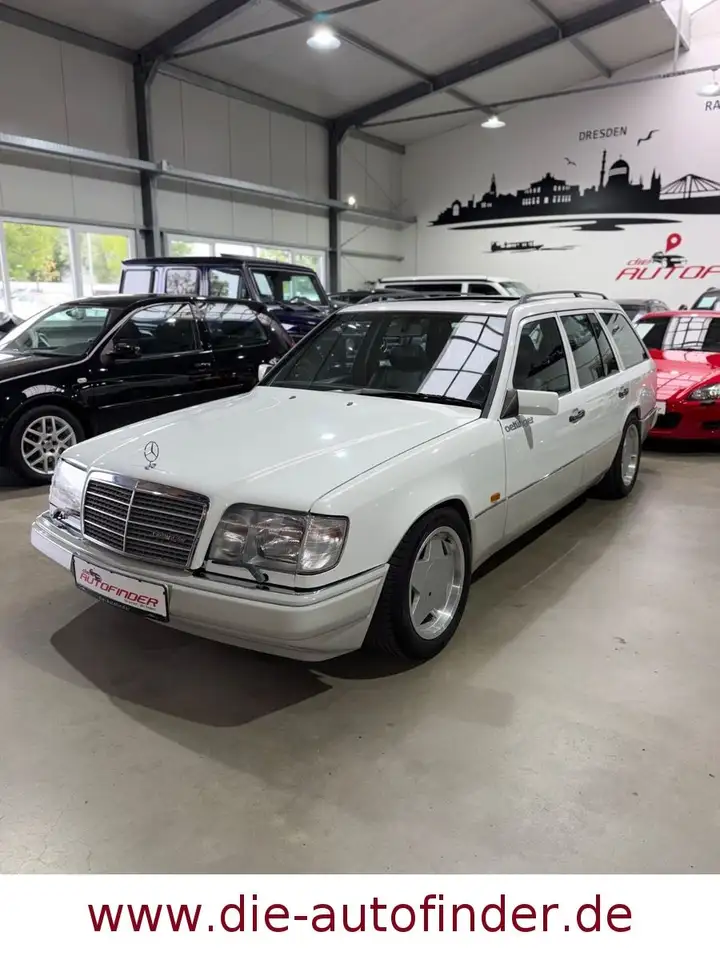 Mercedes-Benz E 300 TE Oettinger 3600-24 Leder,Klima,7-Sitze, foto 3