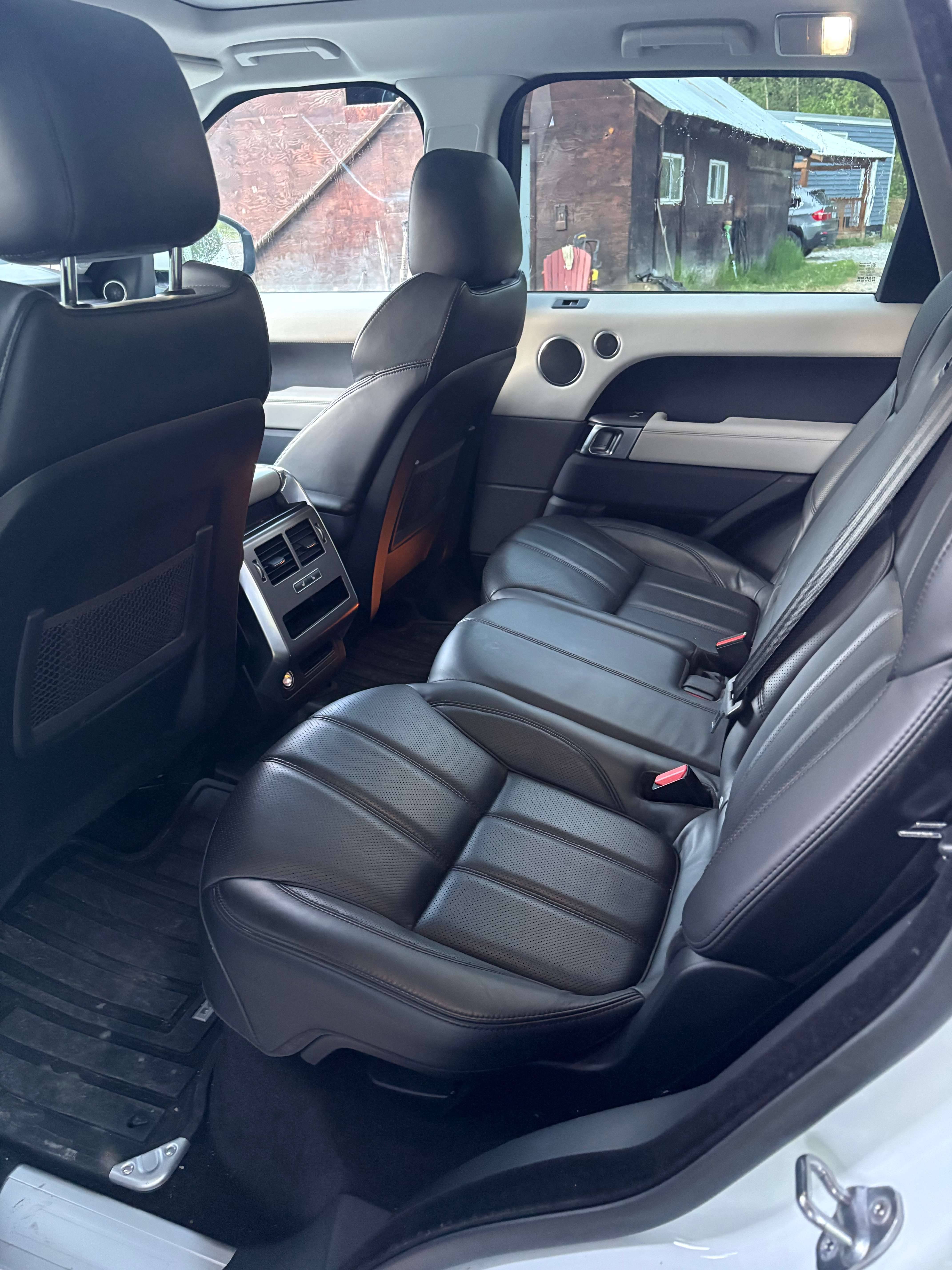 2016 Land Rover Range Rover Sport V6 HSE thumb 6