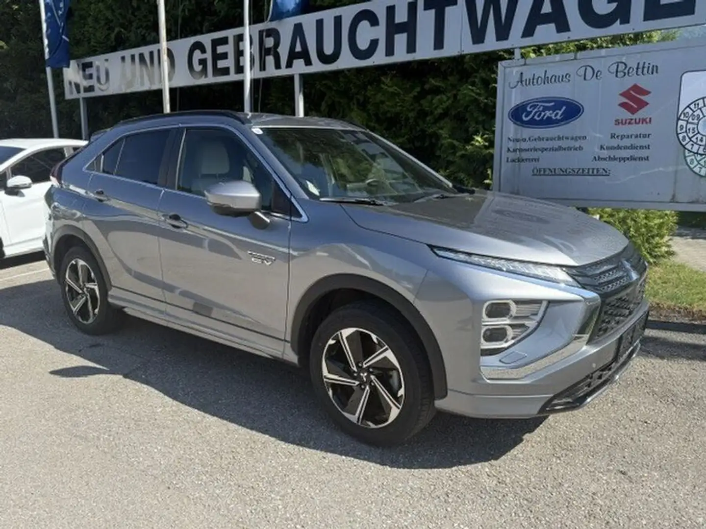 Mitsubishi Eclipse Cross Eclipse Cross 2,4 PHEV 4WD Diamond CVT Aut. Grau - 1