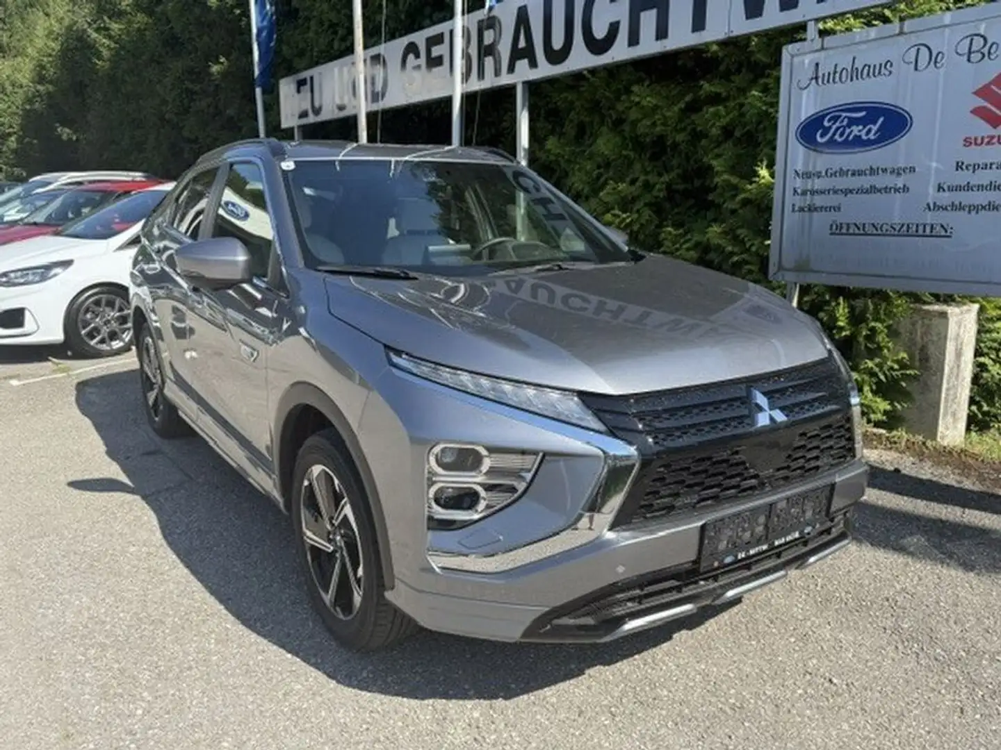 Mitsubishi Eclipse Cross Eclipse Cross 2,4 PHEV 4WD Diamond CVT Aut. Grau - 2