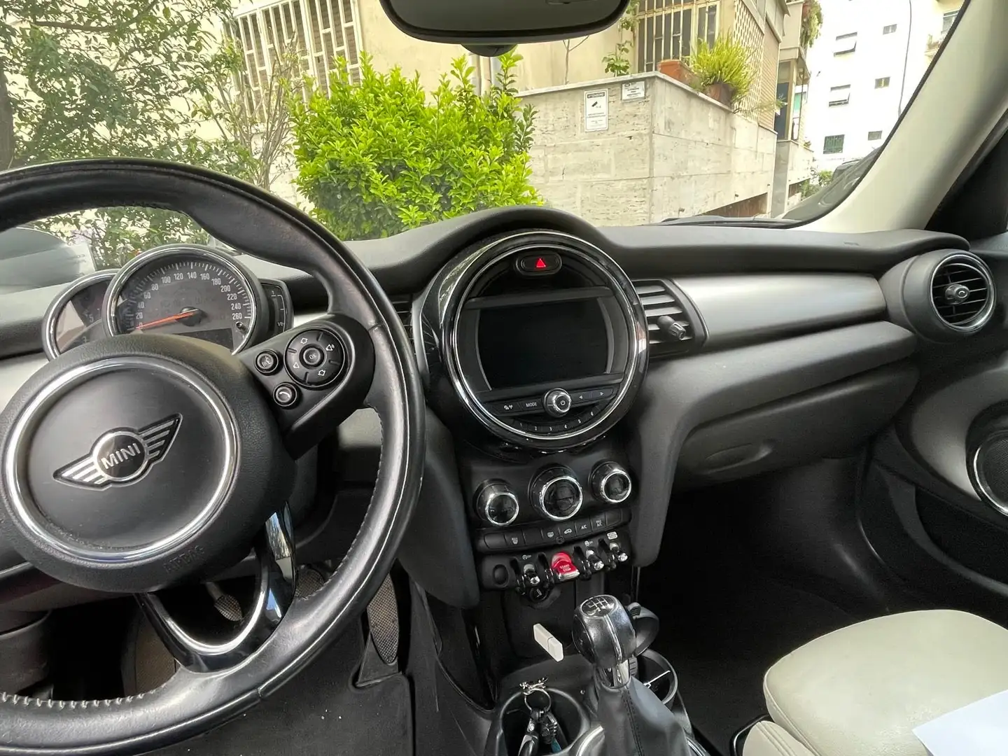 MINI Cooper D 1.5 Business 5p my18 - 1