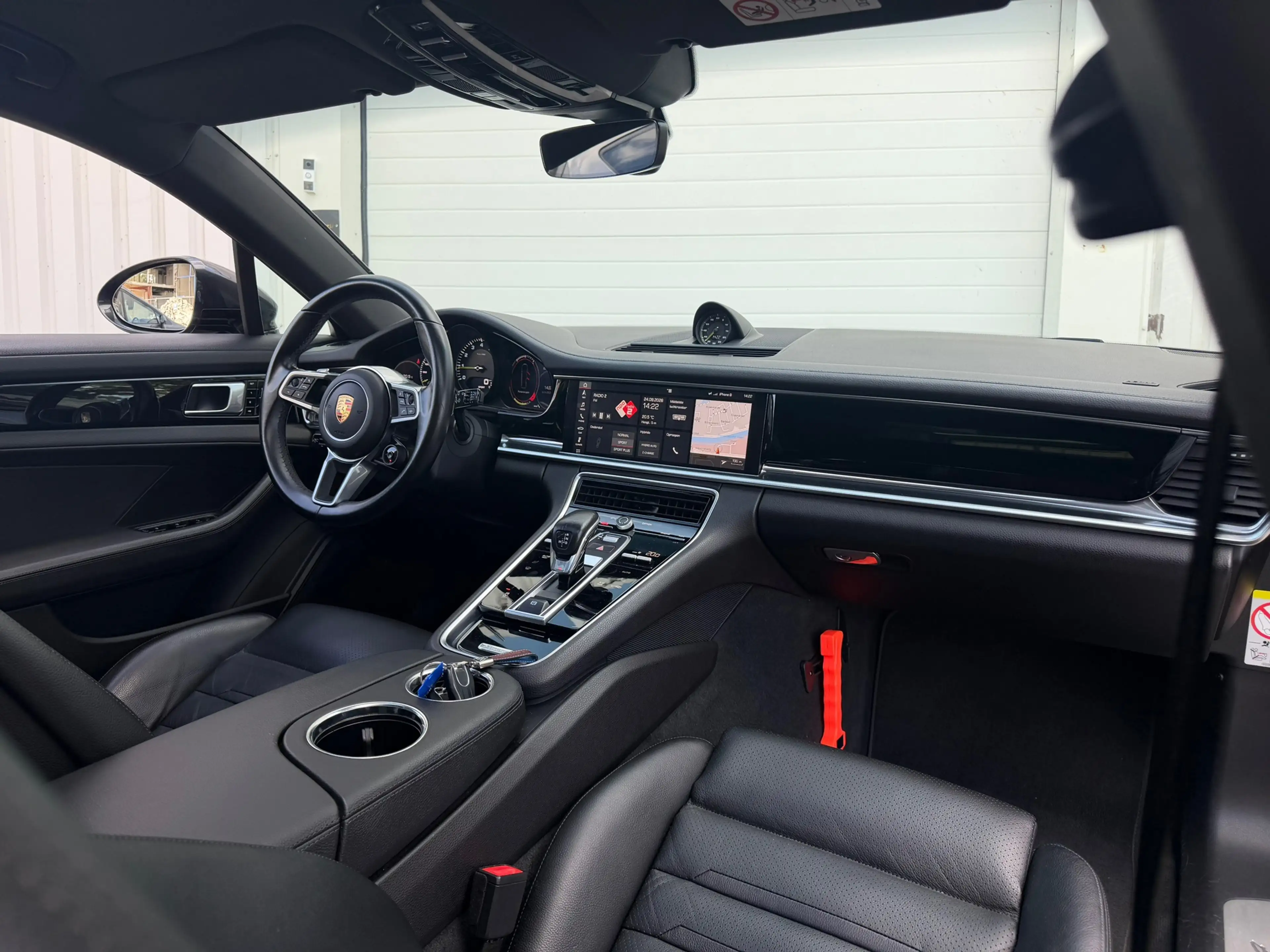 Porsche Panamera Sport Turismo 2.9 4 E-Hybrid Pano|Sportchrono|Memo — photo 38