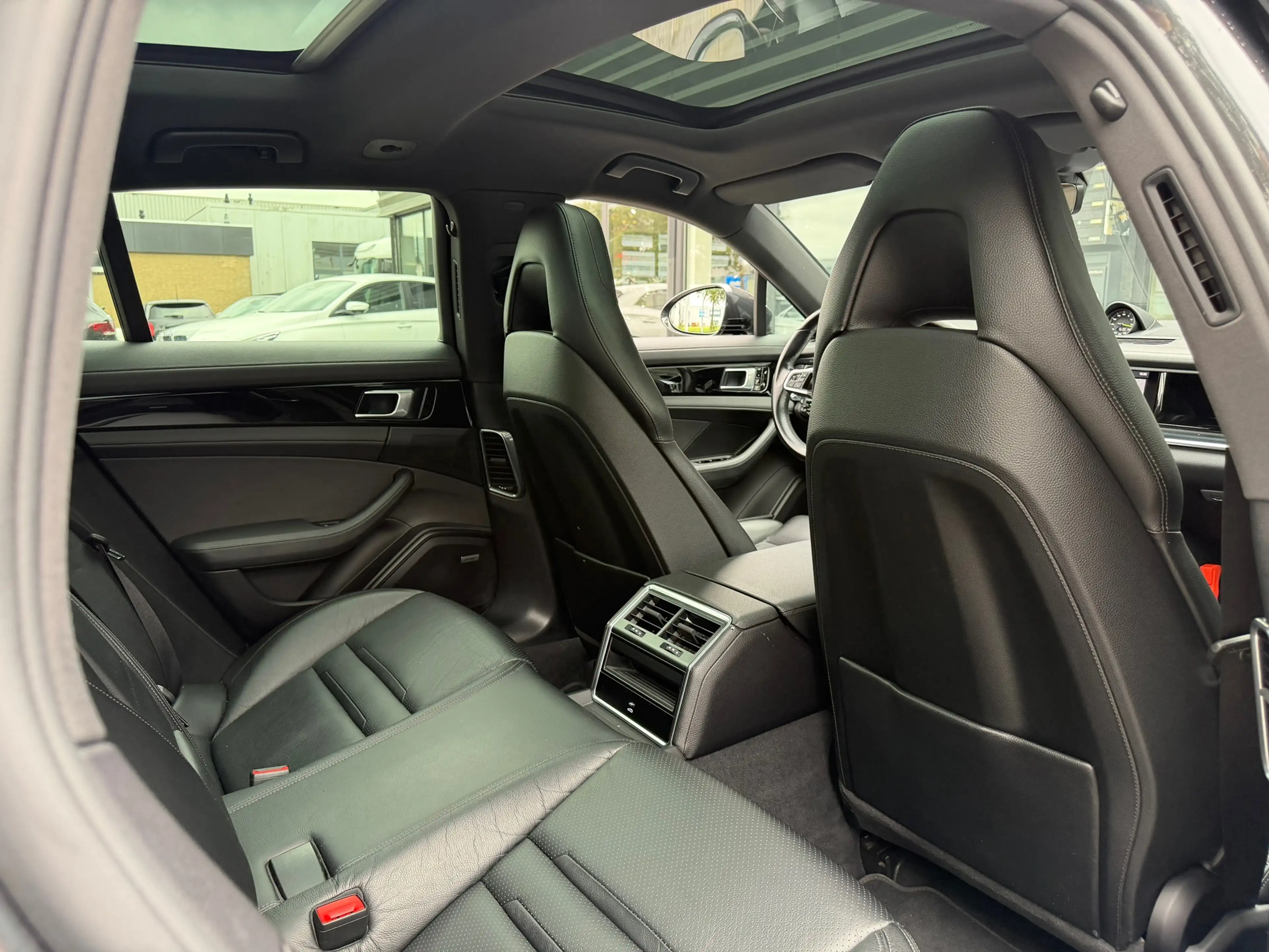 Porsche Panamera Sport Turismo 2.9 4 E-Hybrid Pano|Sportchrono|Memo — photo 17