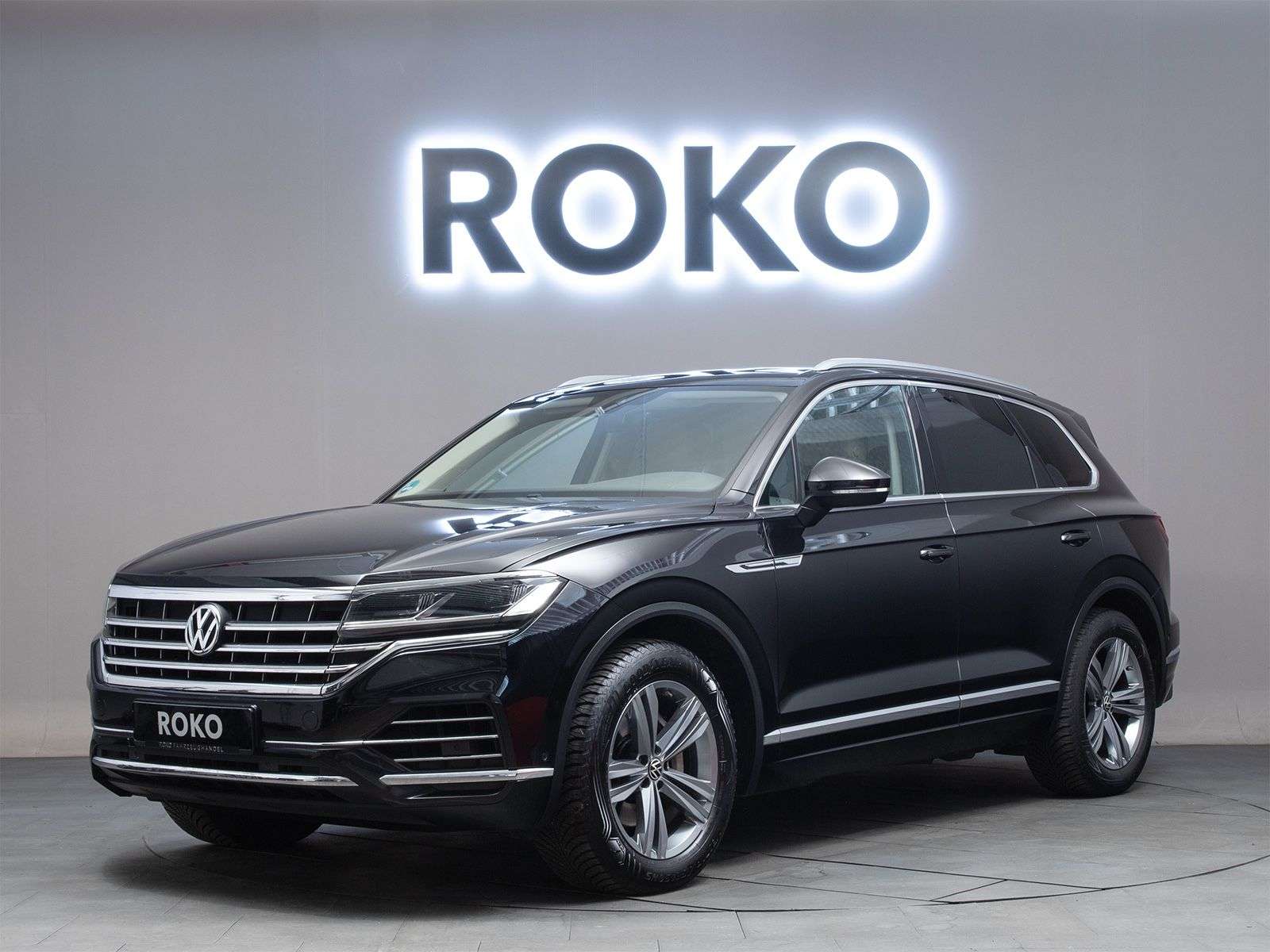 Second hand Volkswagen Touareg 3.0 TDI
