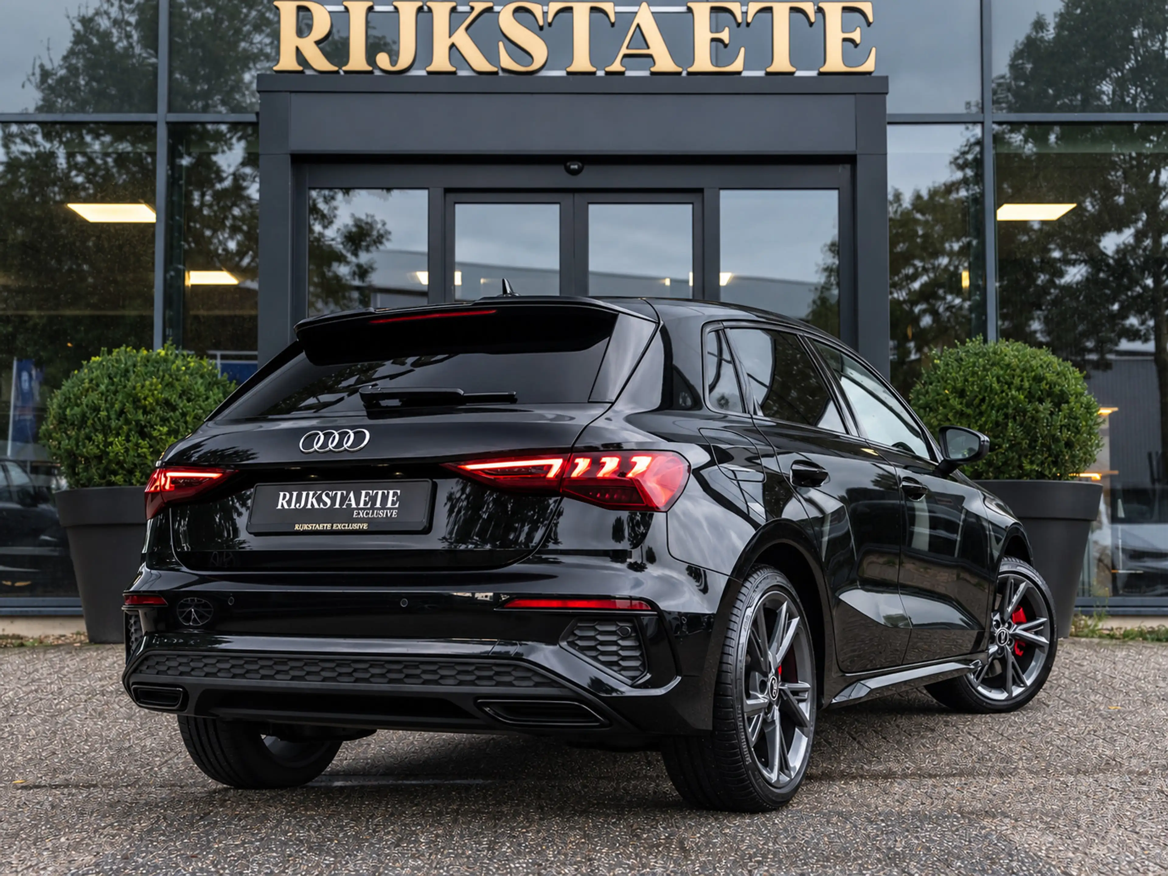 Audi A3 Sportback 45 TFSI e S-Line Competition|B&O|SFEER|A — photo 7