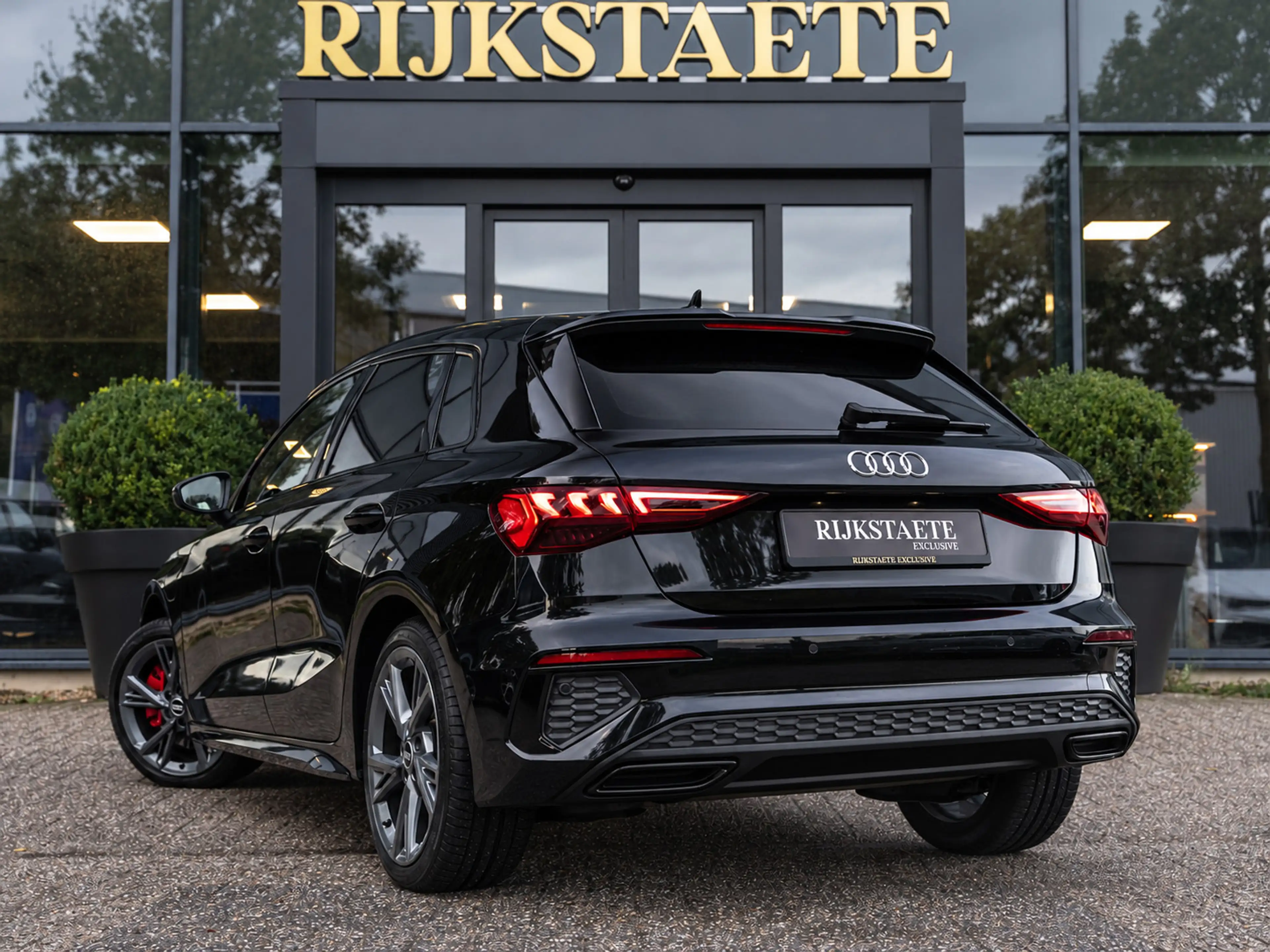 Audi A3 Sportback 45 TFSI e S-Line Competition|B&O|SFEER|A — photo 9