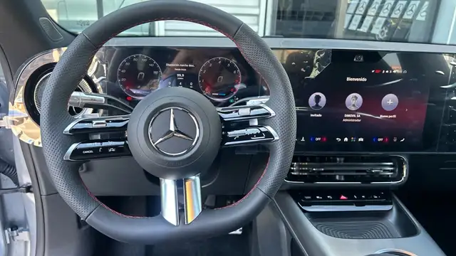 Mercedes-Benz Cla view 9