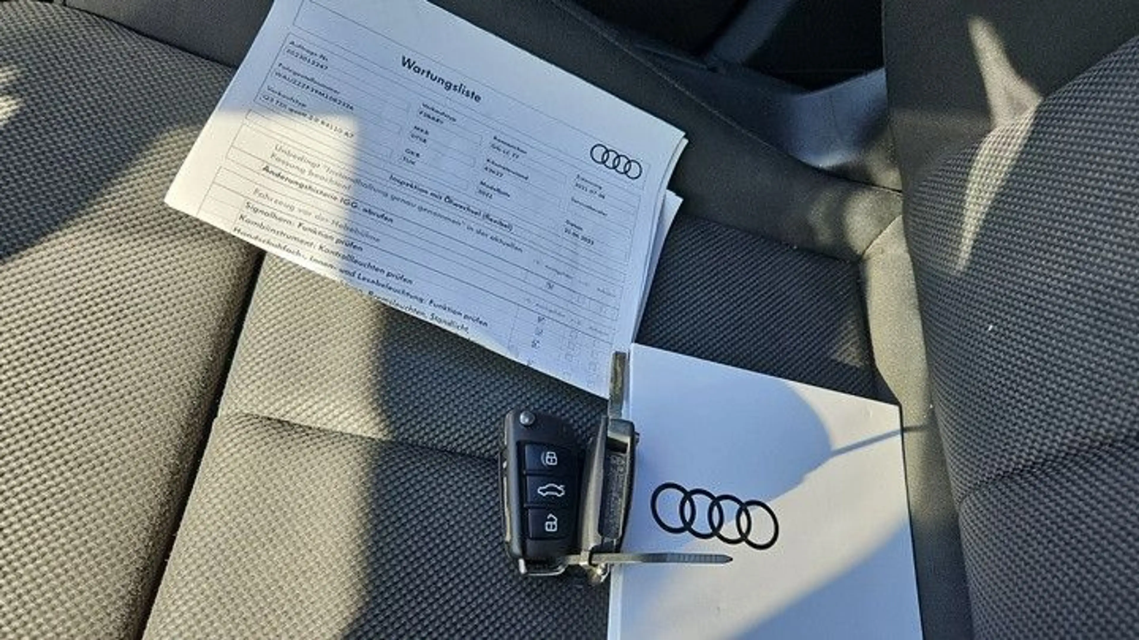 Audi Q3 35 TDI quattro S-Tronic MMI NAVI Kamera — photo 8