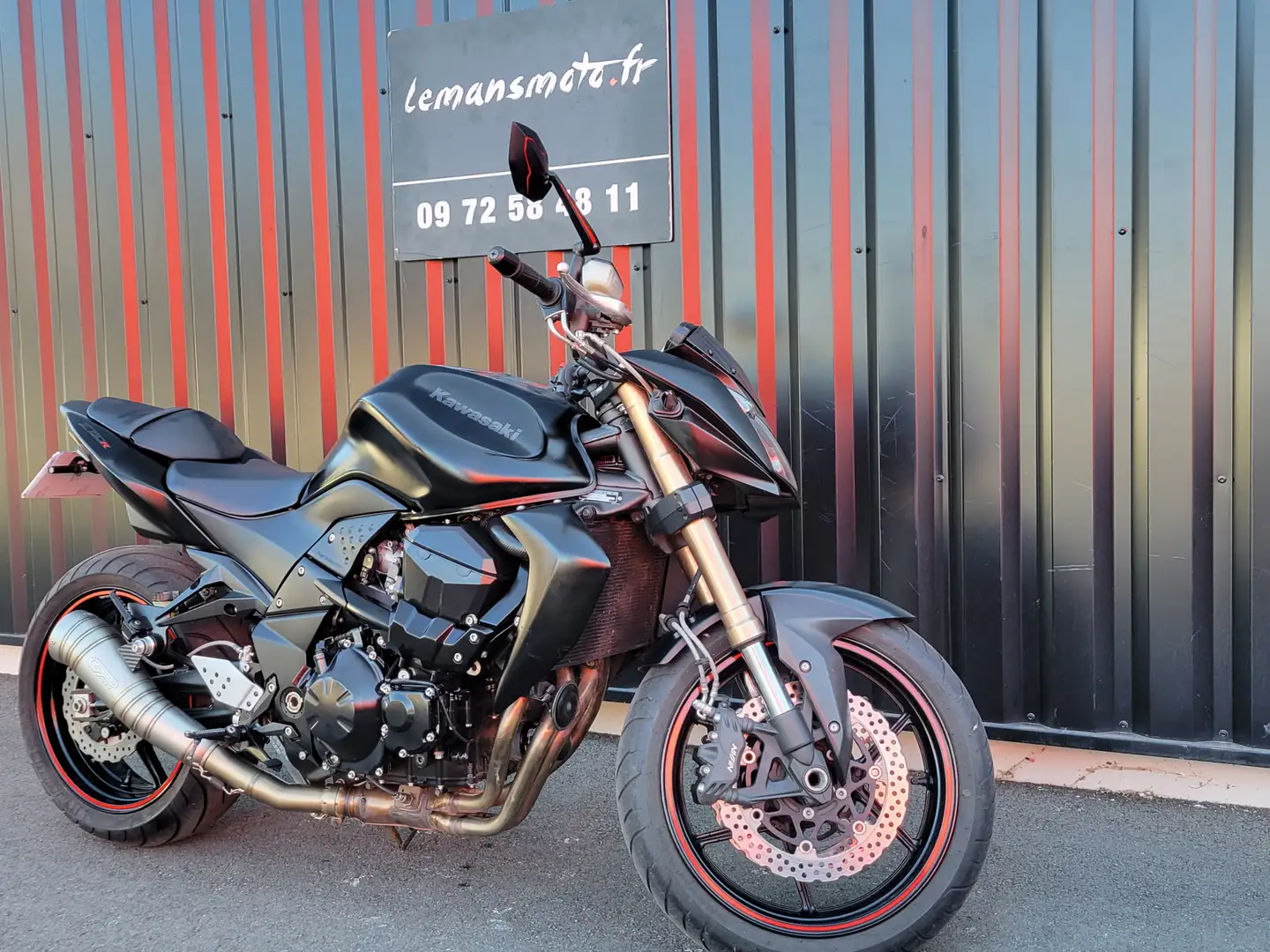 Kawasaki Z 750 Negru - 2